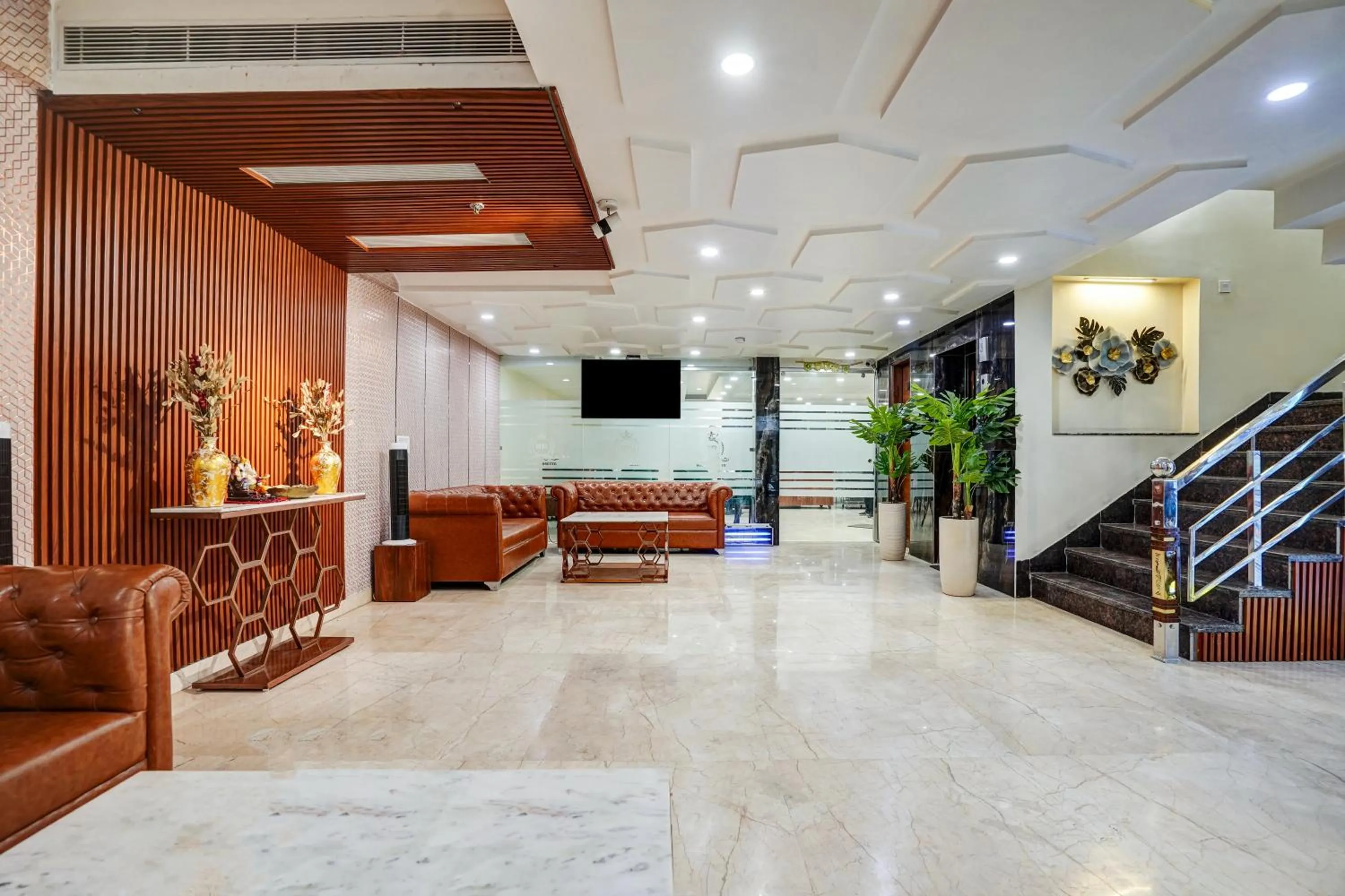 Seating area in Hotel Royal Rosette Near New Delhi Railway Station - Connaught Place and VFS