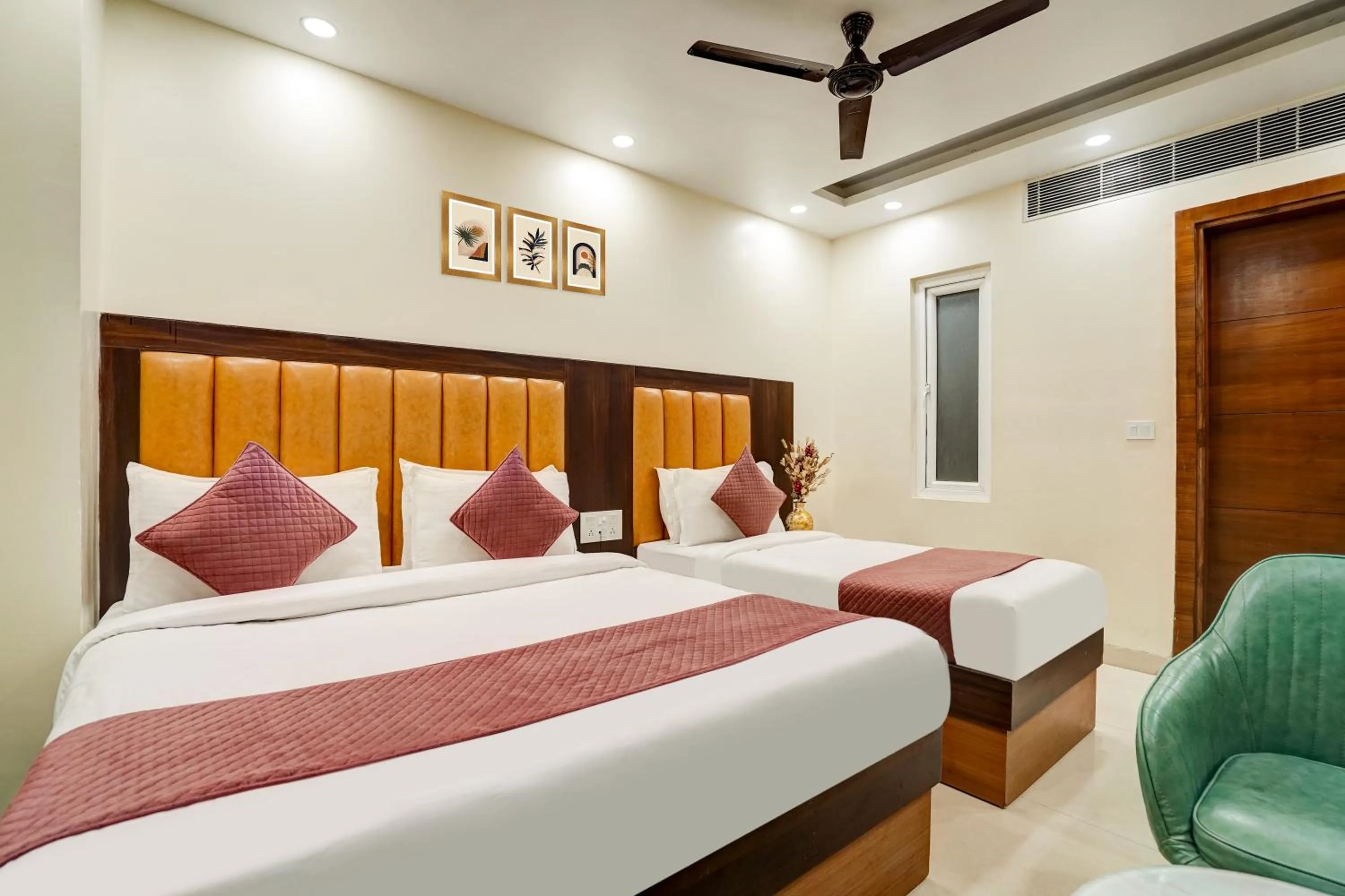 Photo of the whole room, Bed in Hotel Royal Rosette Near New Delhi Railway Station - Connaught Place and VFS