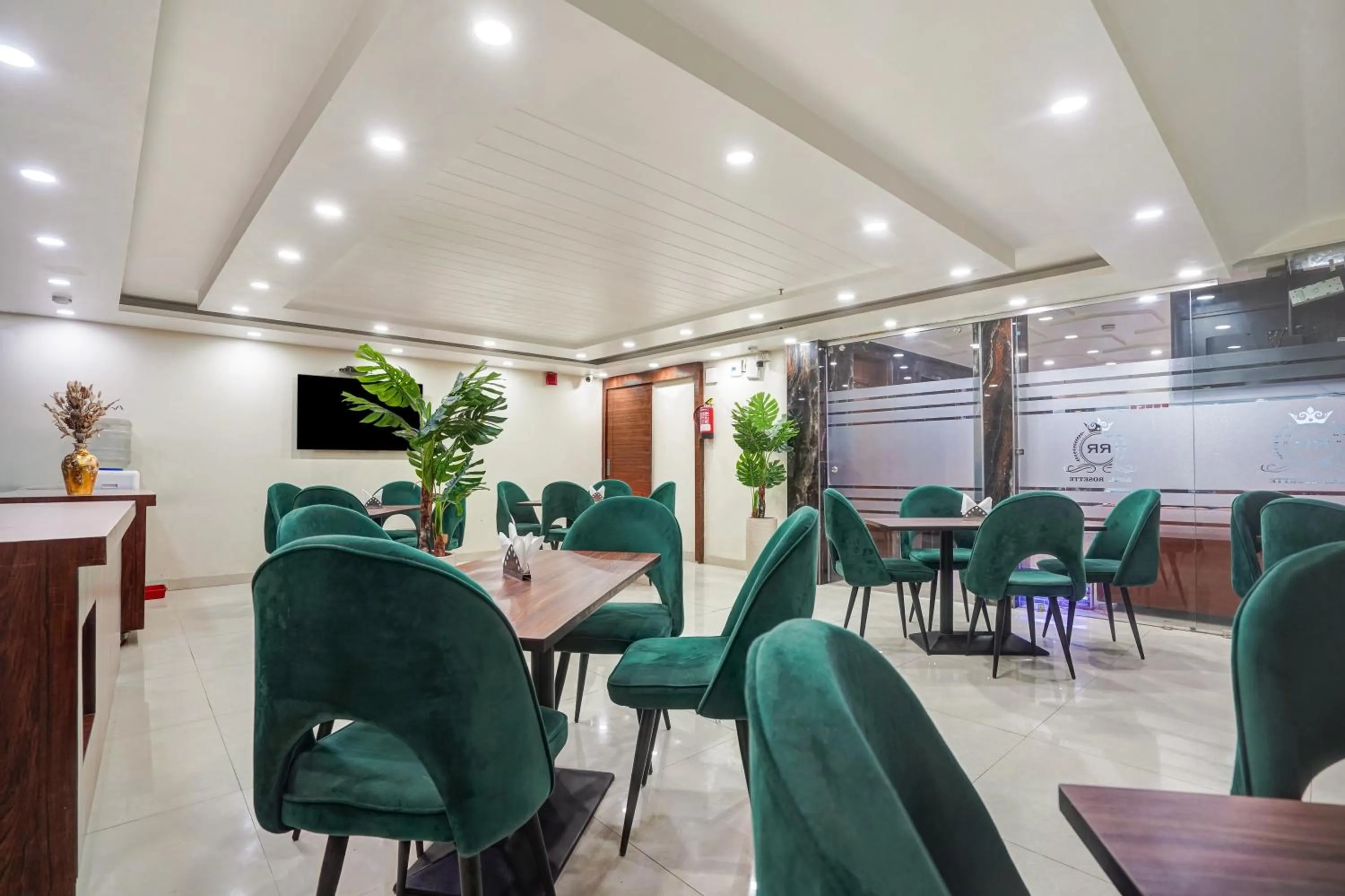 Restaurant/places to eat in Hotel Royal Rosette Near New Delhi Railway Station - Connaught Place and VFS