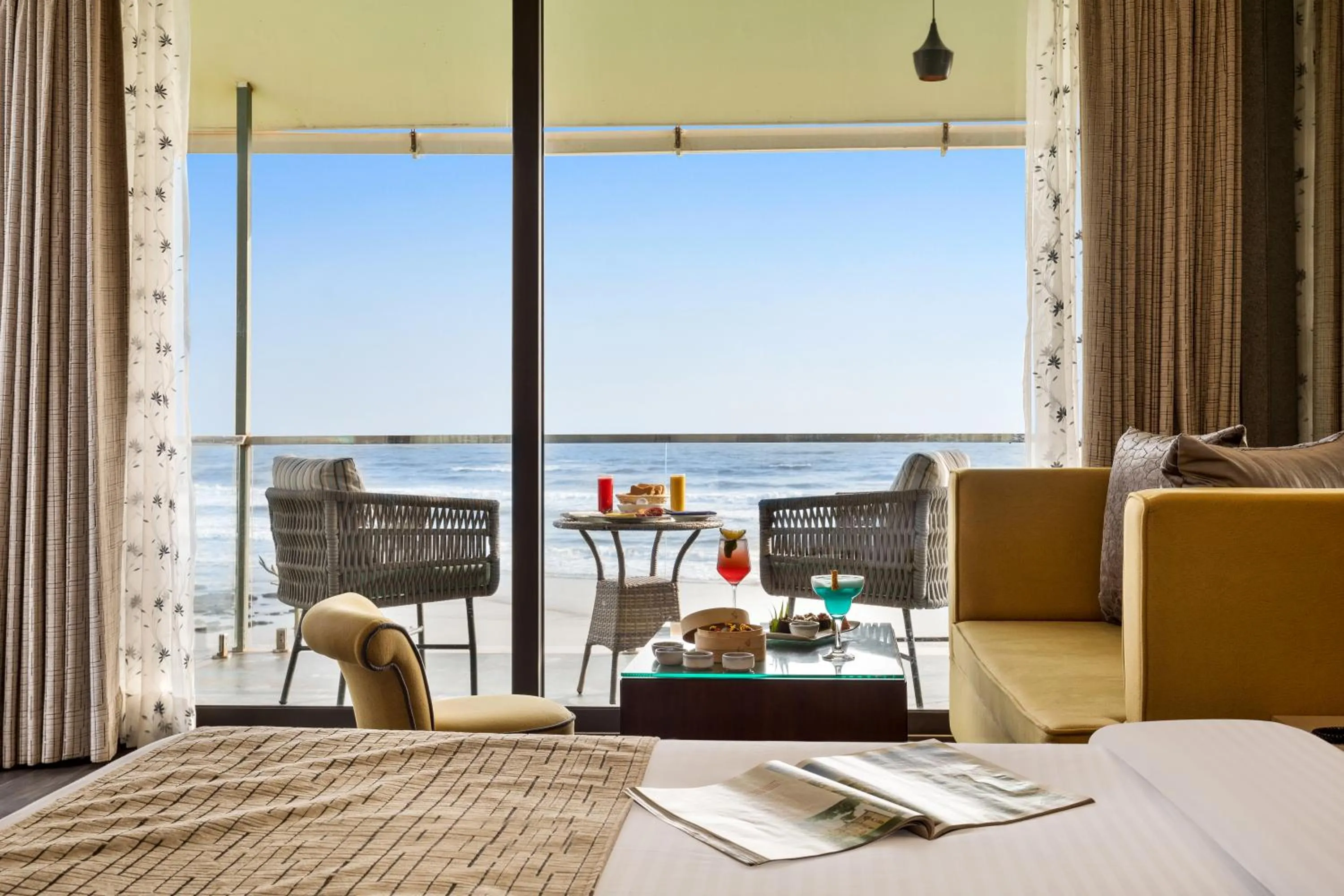 Premium Room with Balcony and Sea View  - single occupancy in TAN-N-SAND