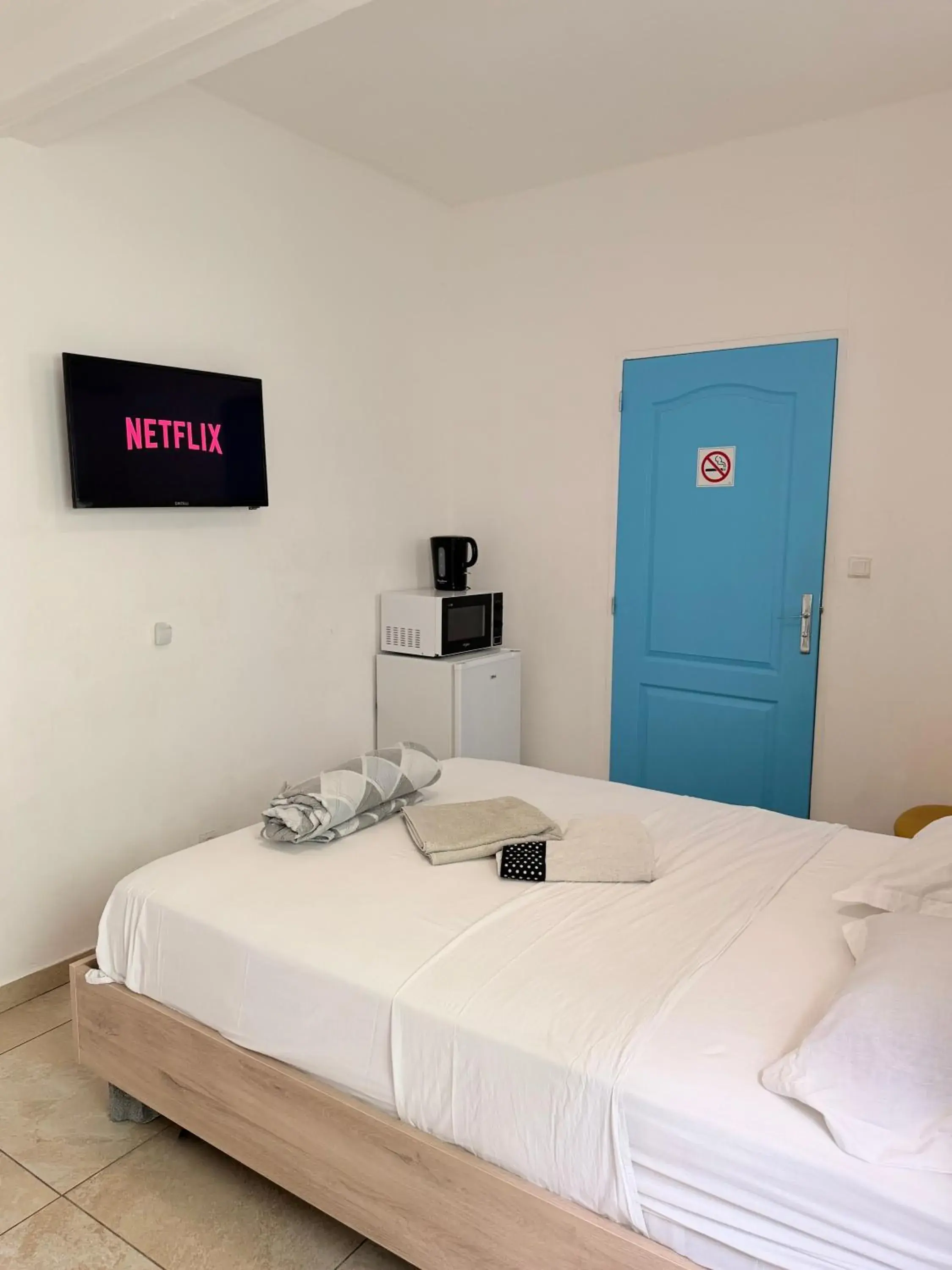 Double Room in AZUR HOTEL Double Room in AZUR HOTEL