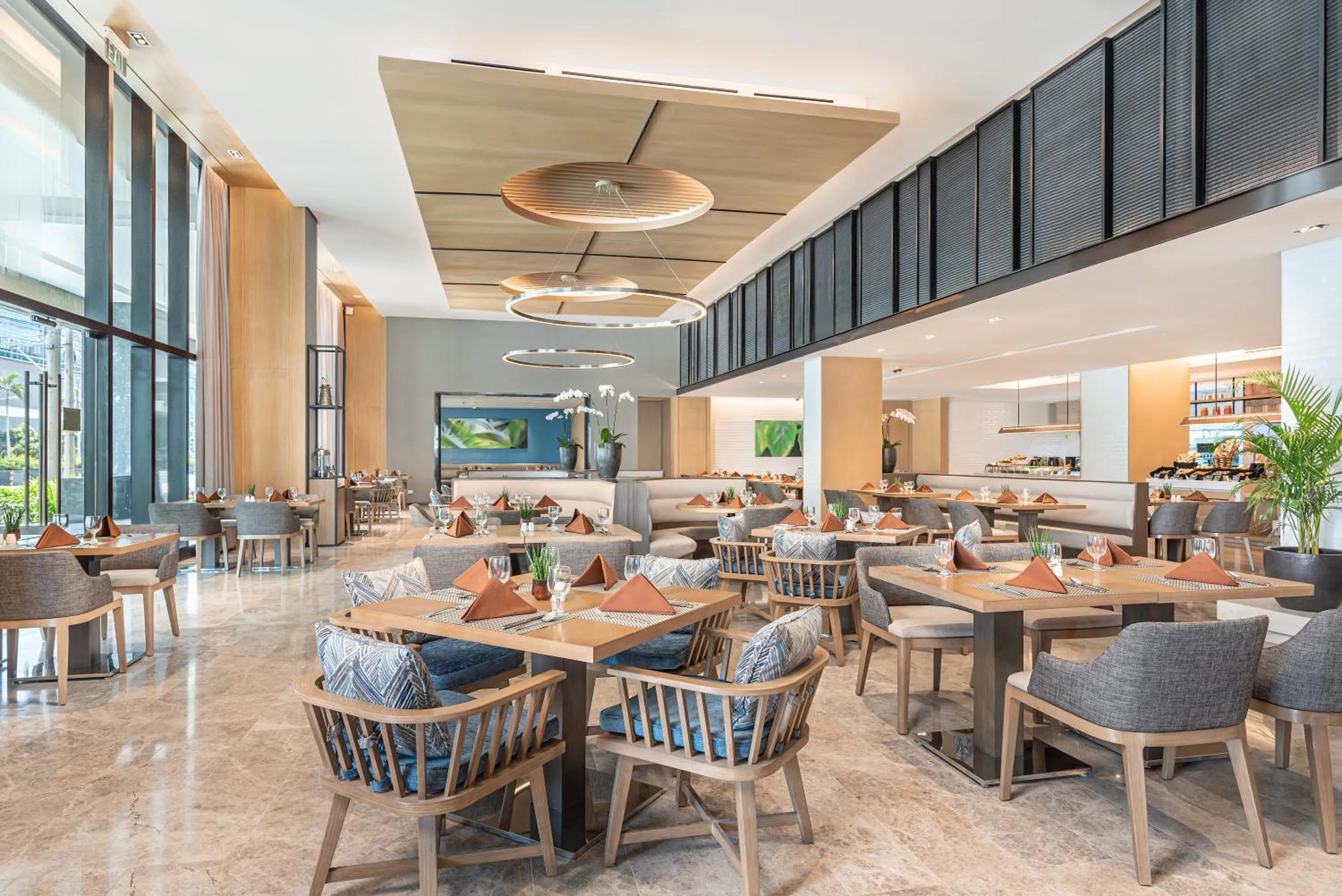 Restaurant/places to eat in Seda Manila Bay