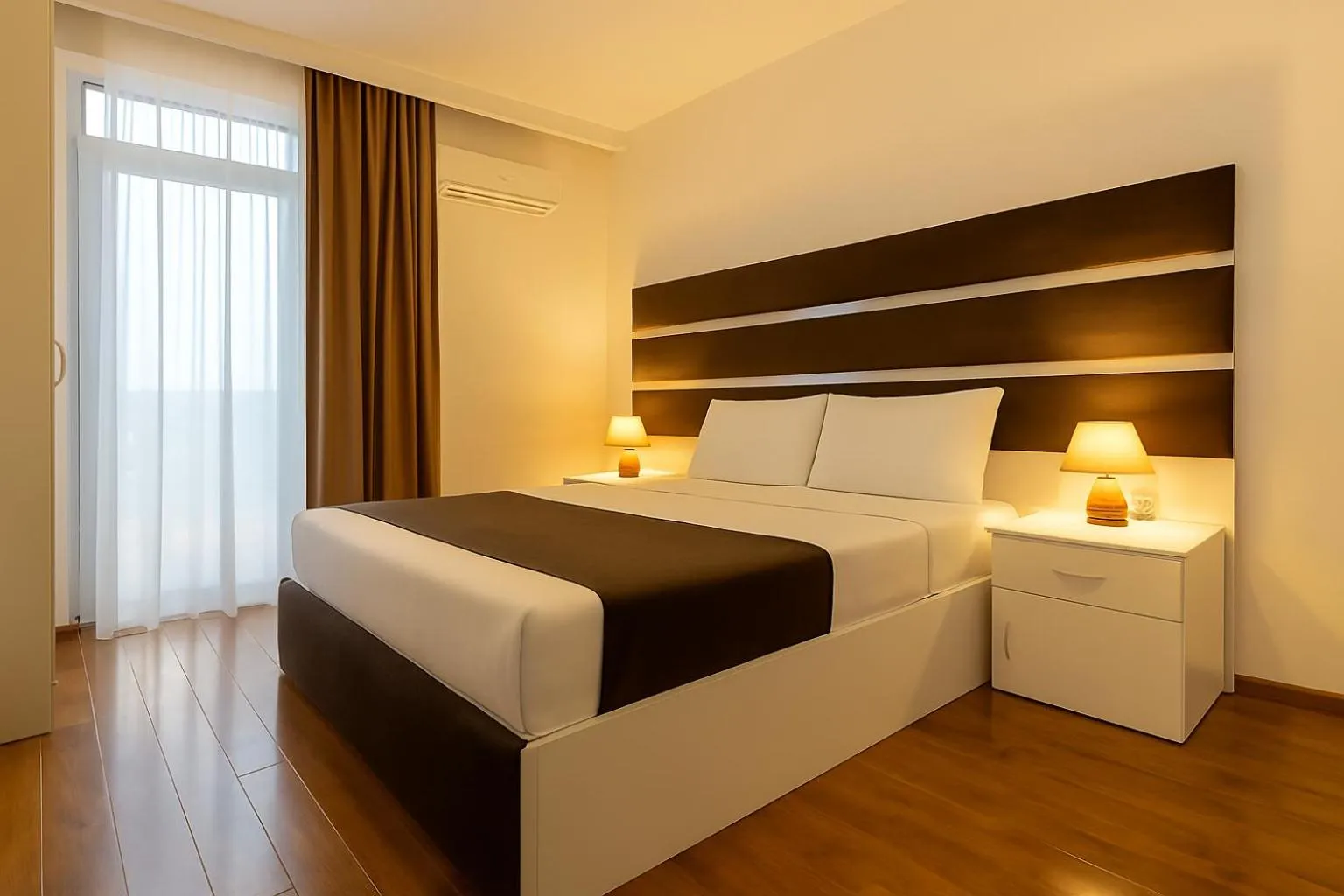 Photo of the whole room, Bed in Hotel Grand Palace