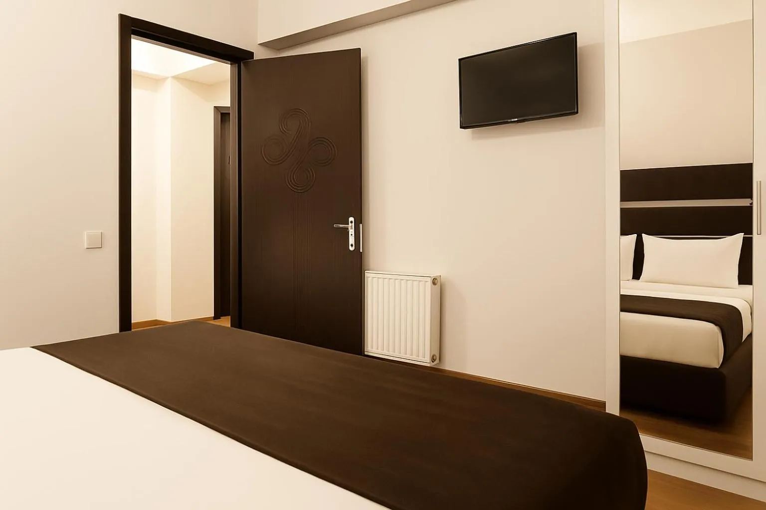 Bedroom, Bed in Hotel Grand Palace