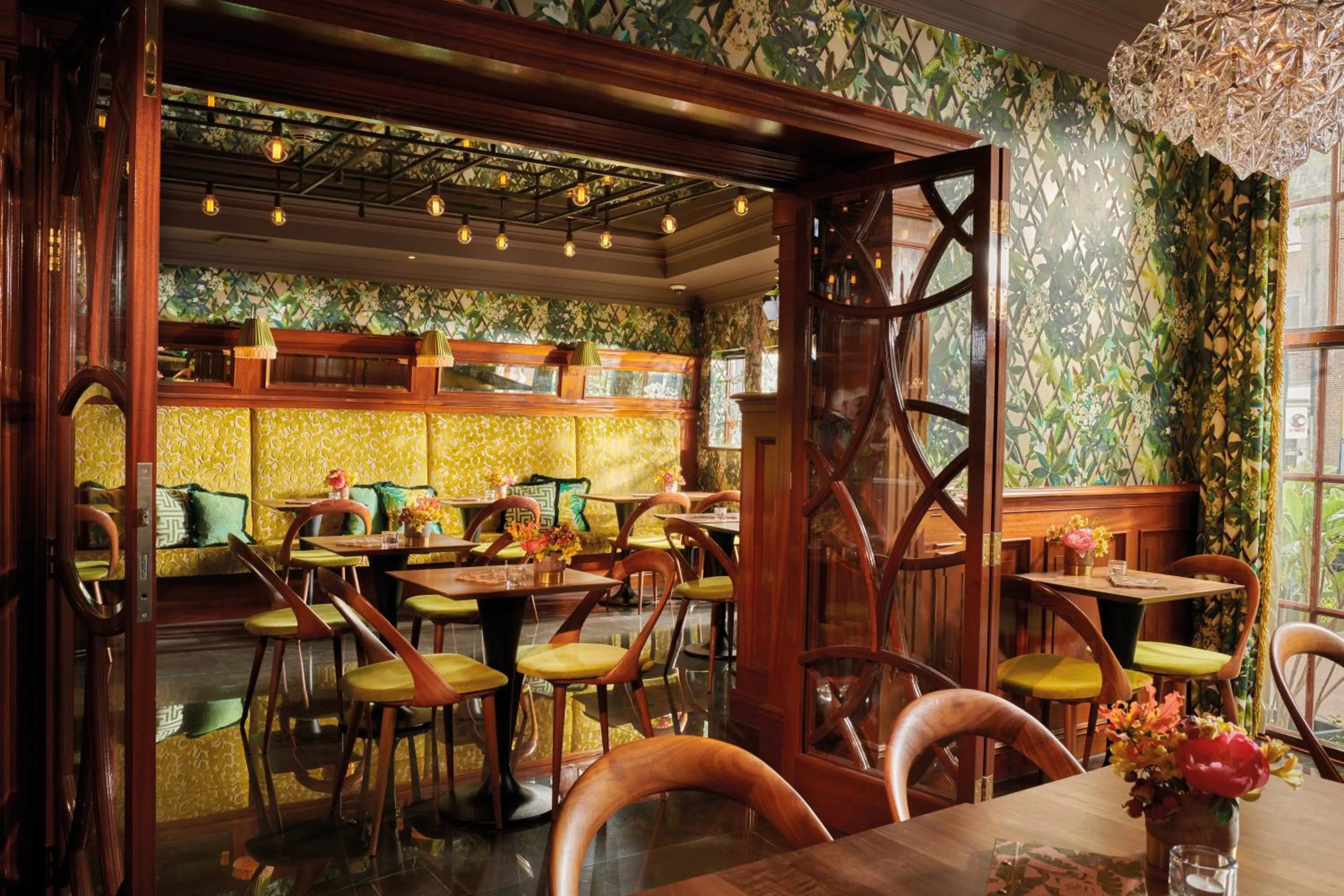 Breakfast in Hotel Estheréa