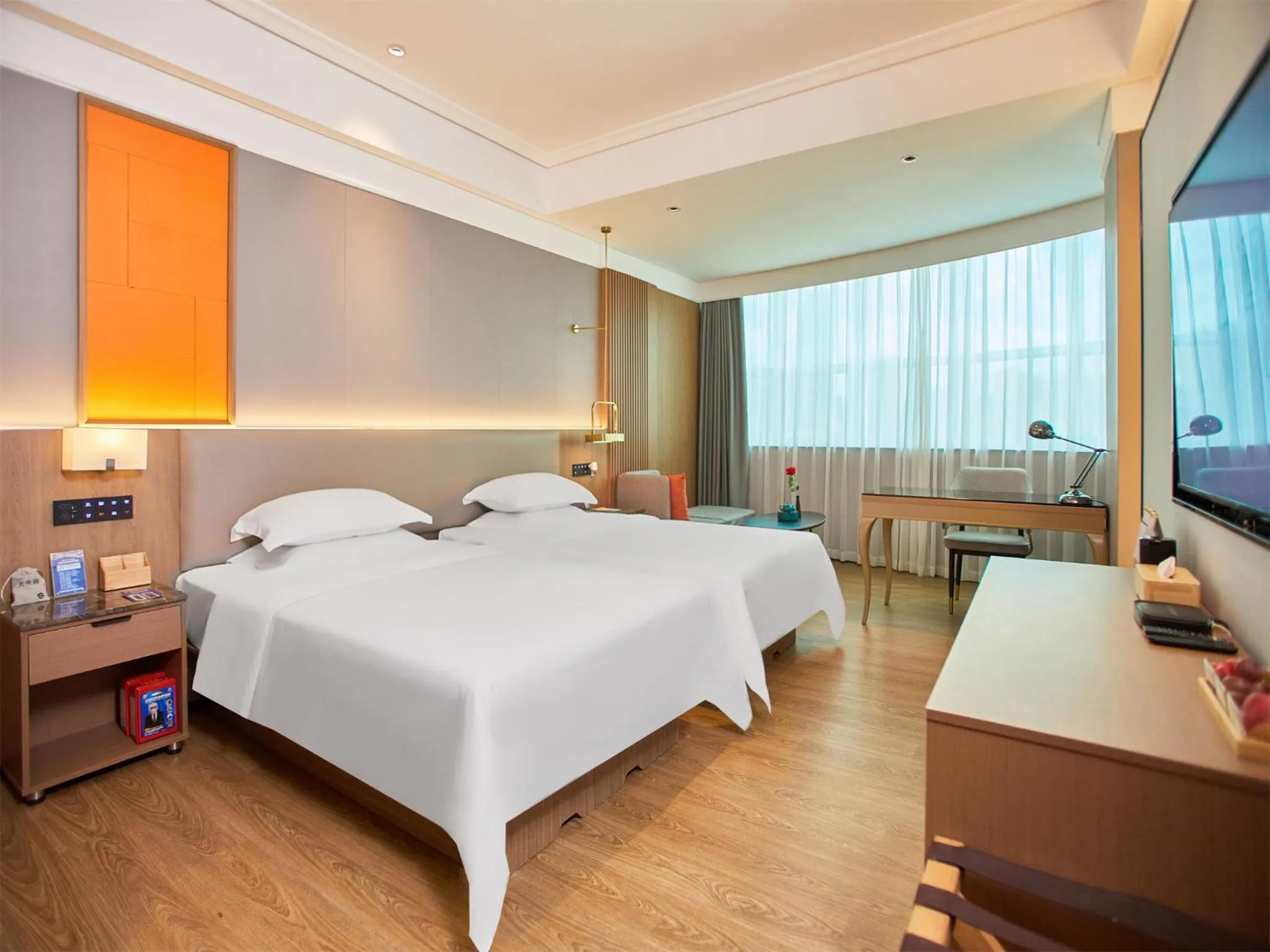 Bedroom, Bed in Harriway Garden Hotel Houjie