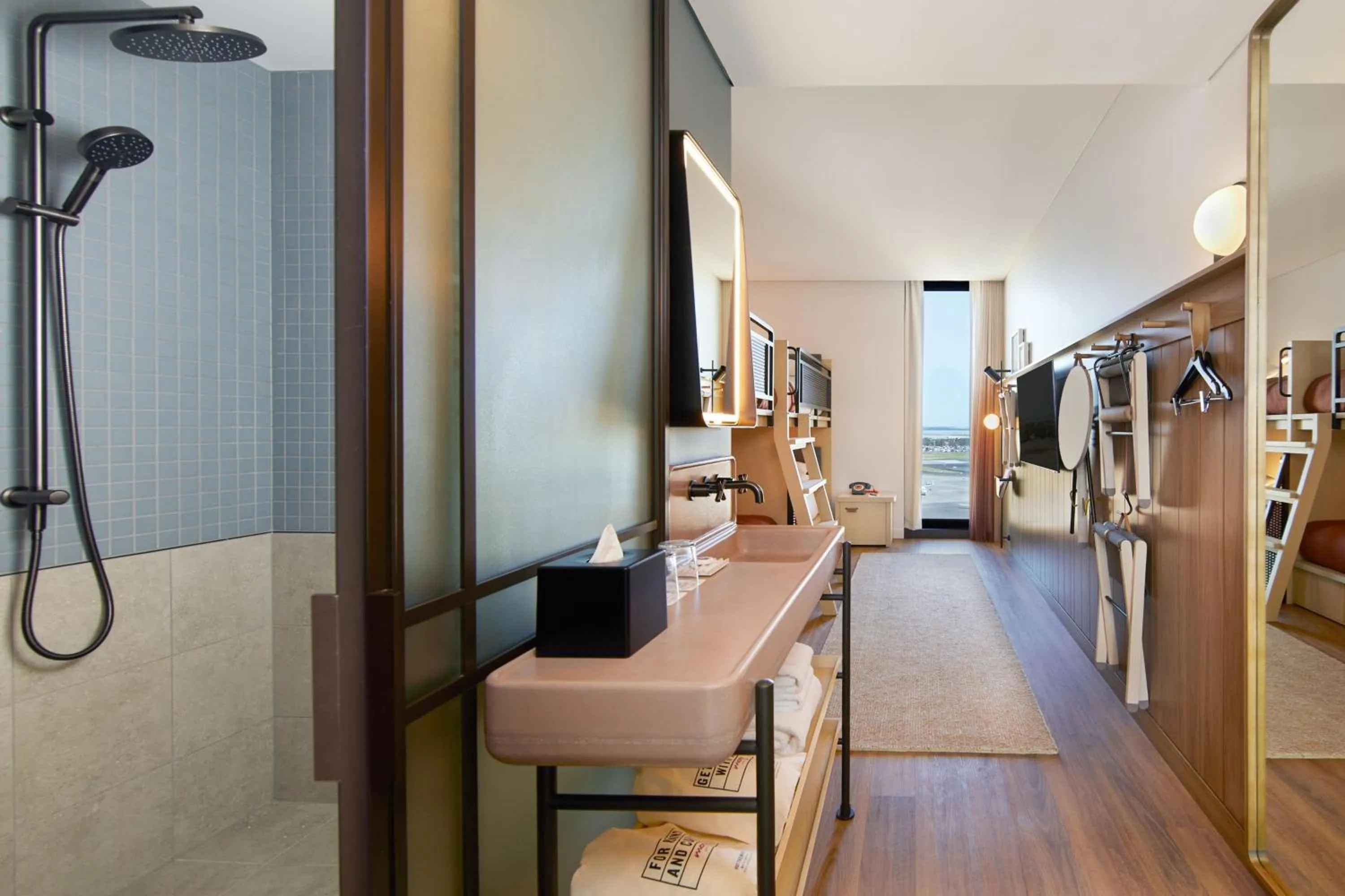 Bathroom in Moxy Sydney Airport