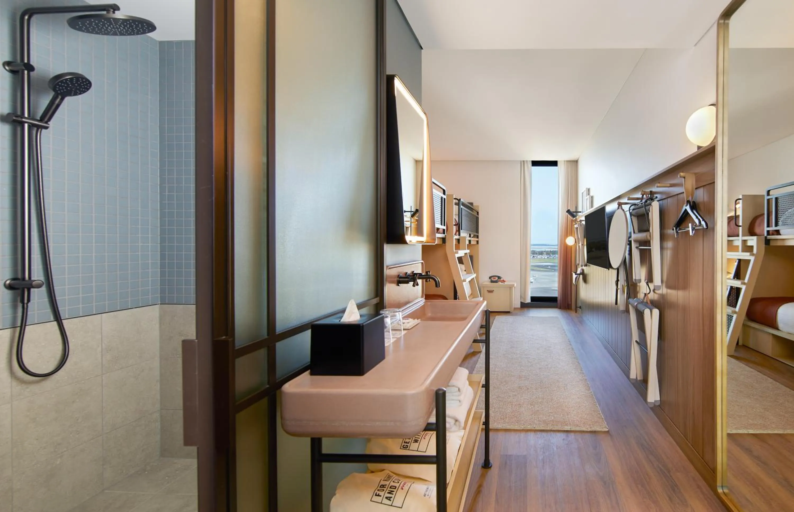 Bedroom in Moxy Sydney Airport