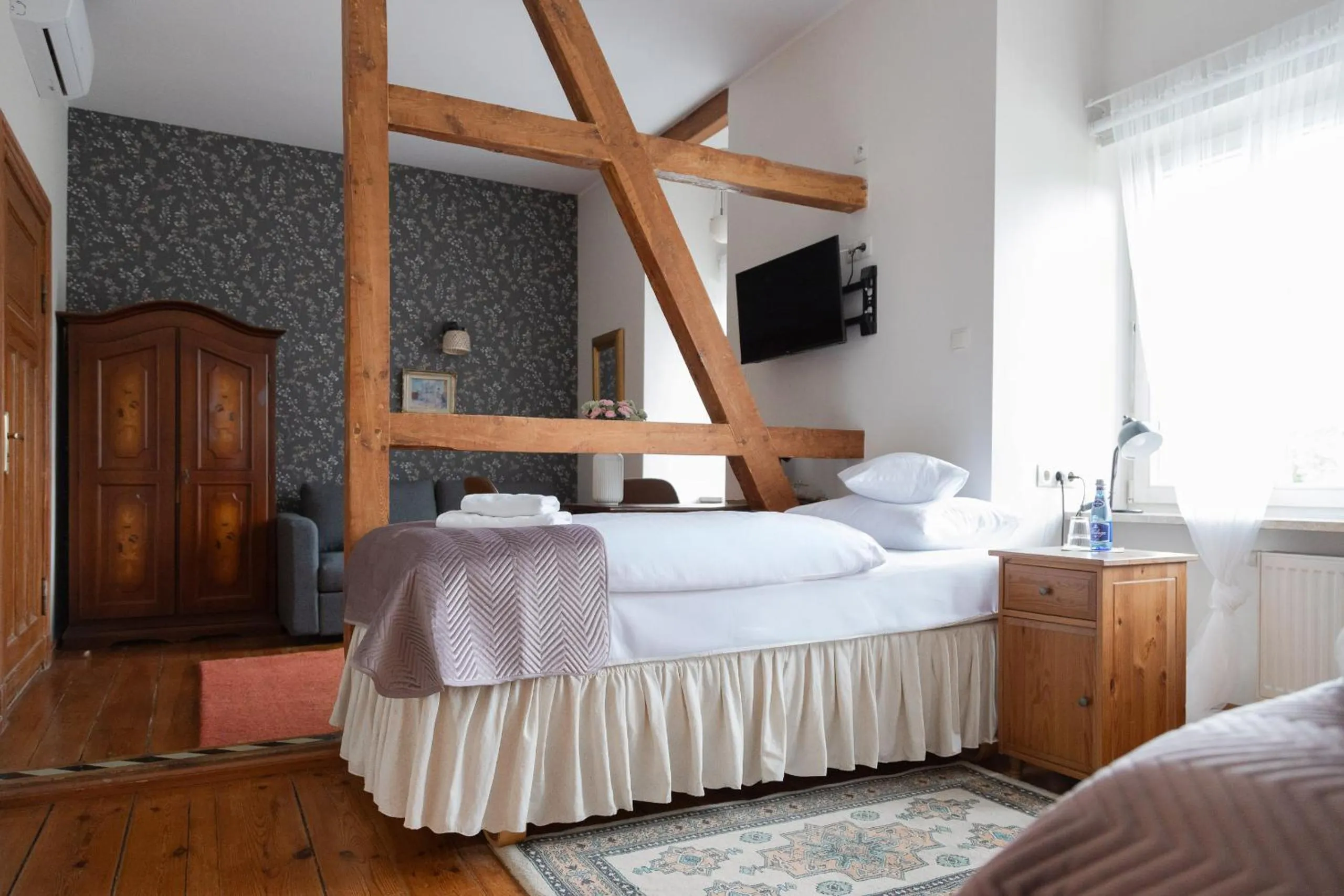 Bed in Mleczarnia Hotel Restauracja