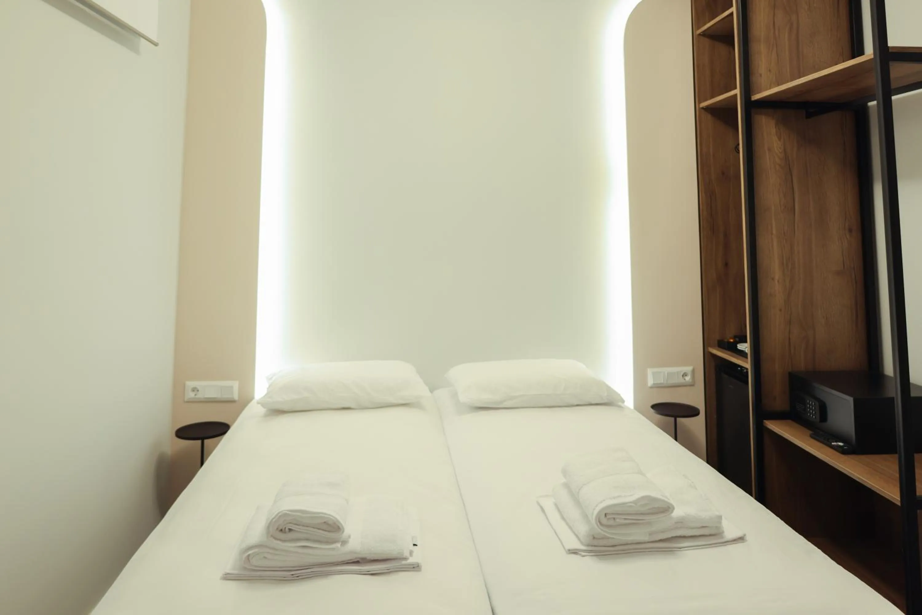 Bedroom, Bed in Uphill Unique Boutique Suites