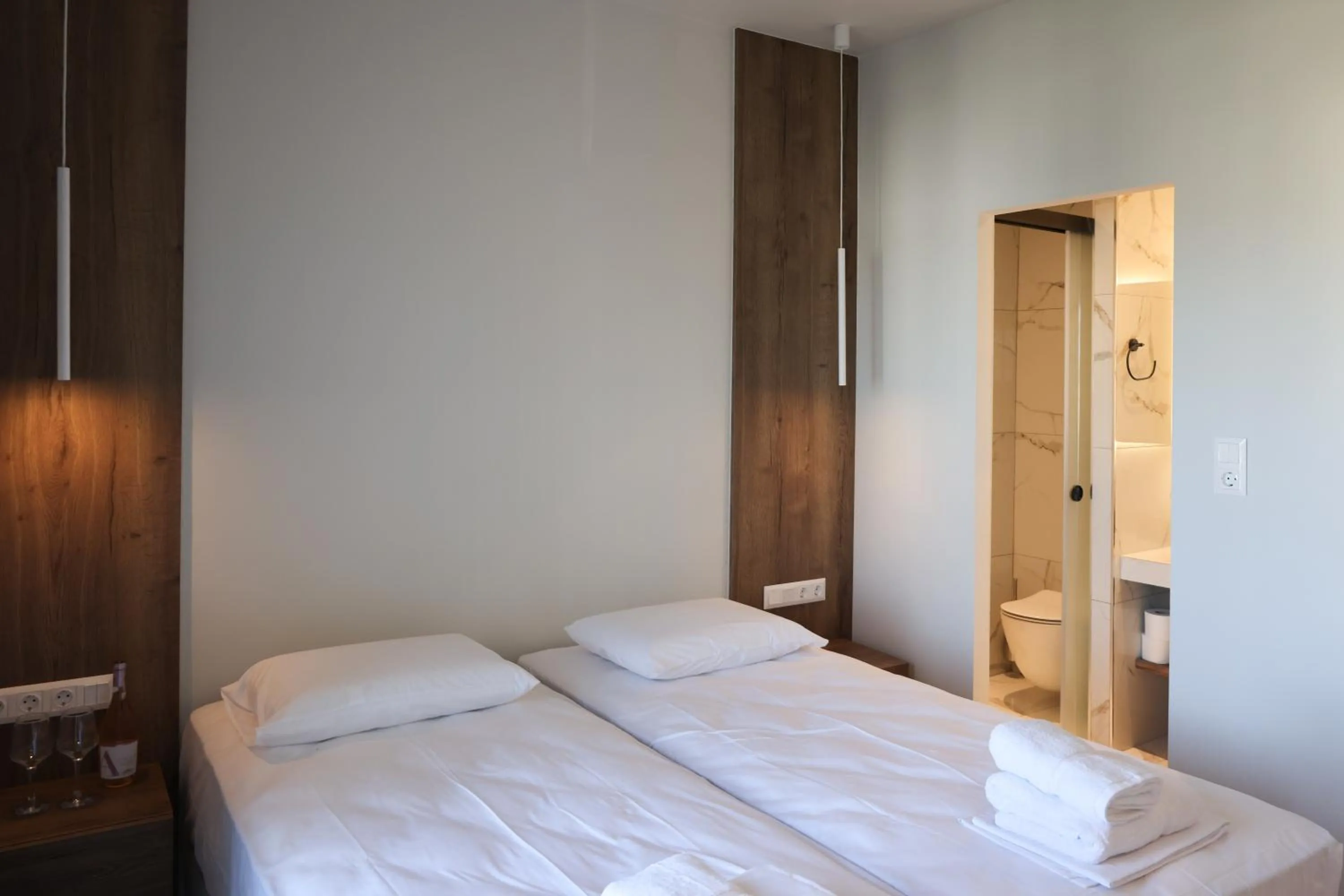 Photo of the whole room, Bed in Uphill Unique Boutique Suites