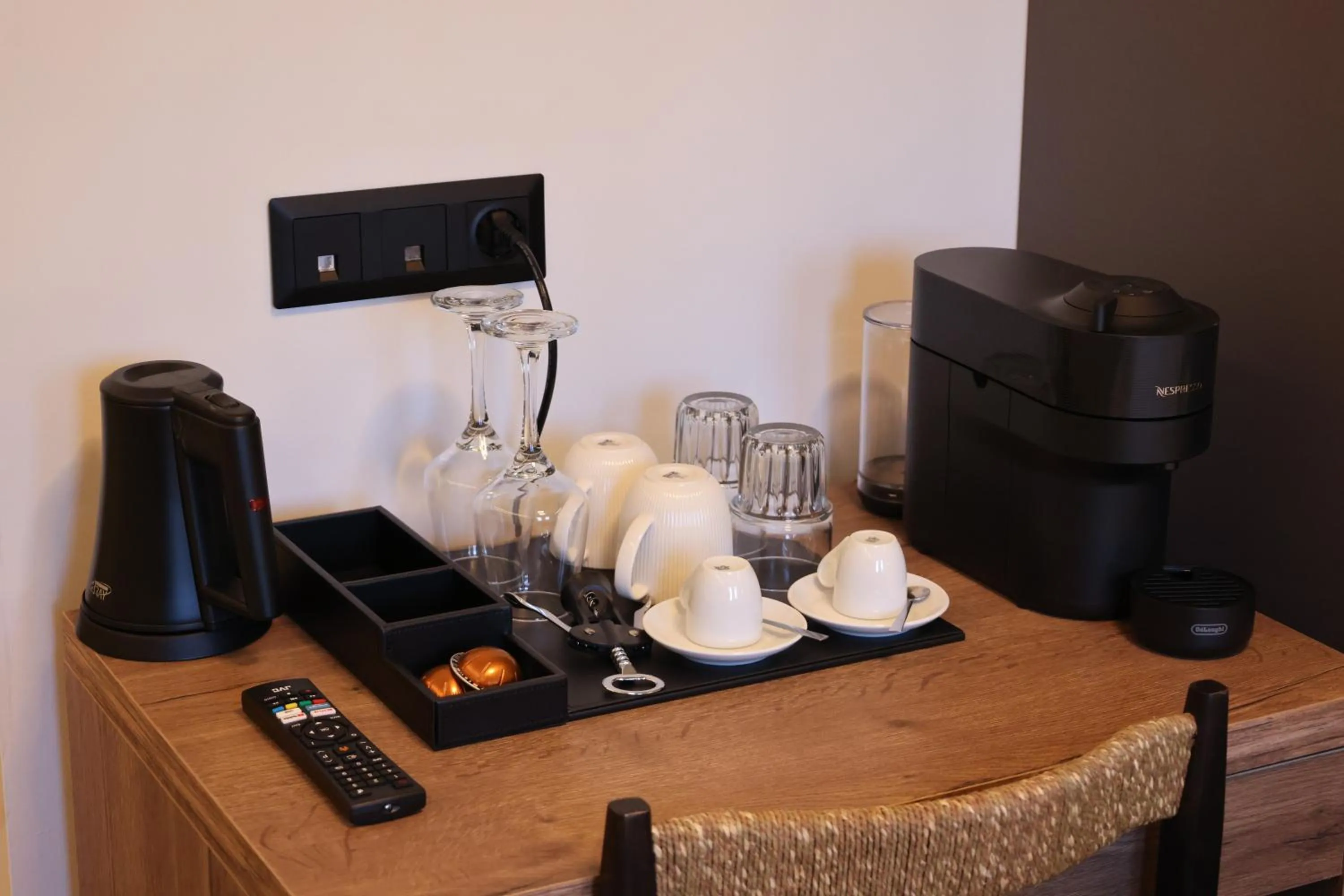 Coffee/tea facilities in Uphill Unique Boutique Suites