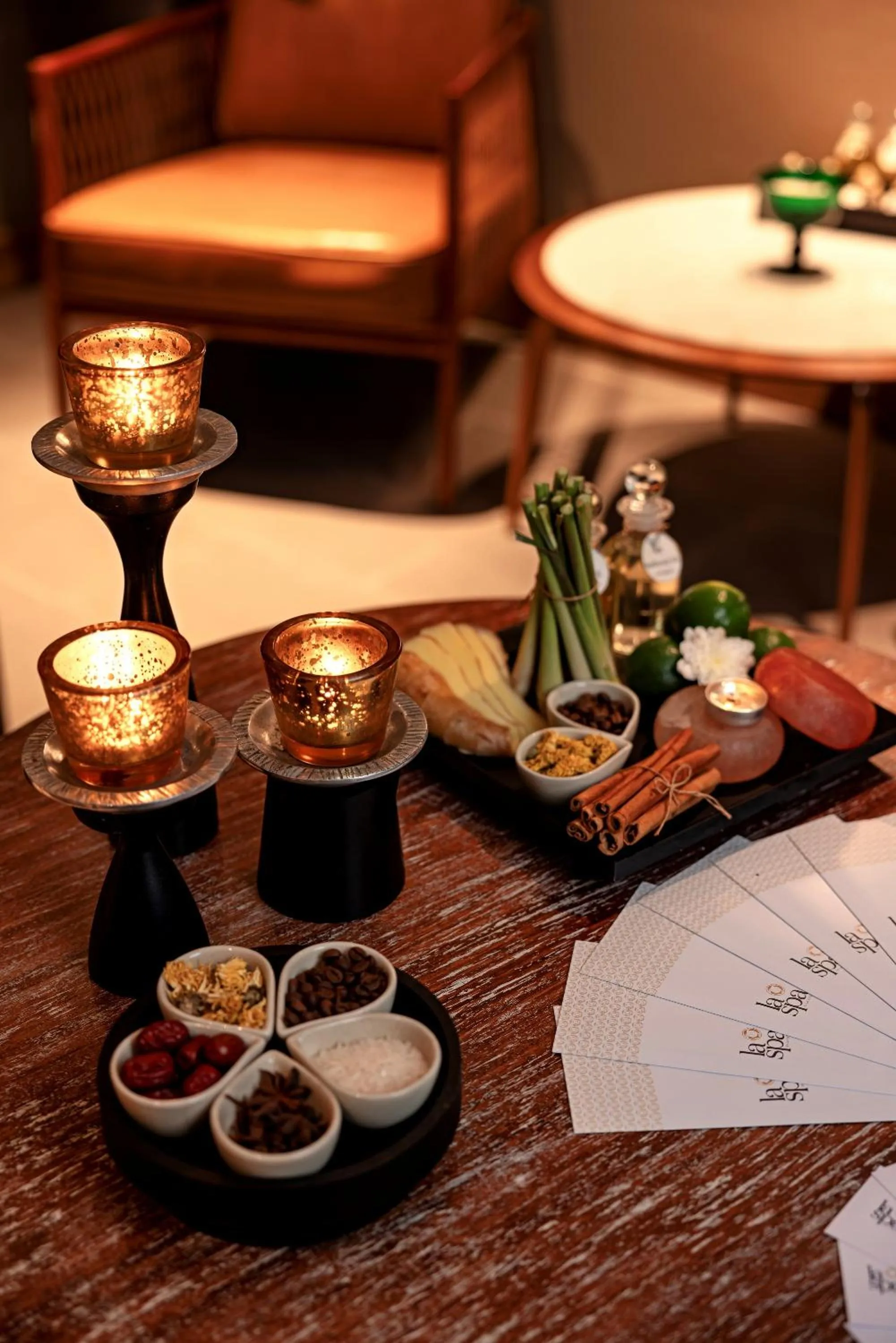 Food and drinks in La Siesta Classic Hang Thung