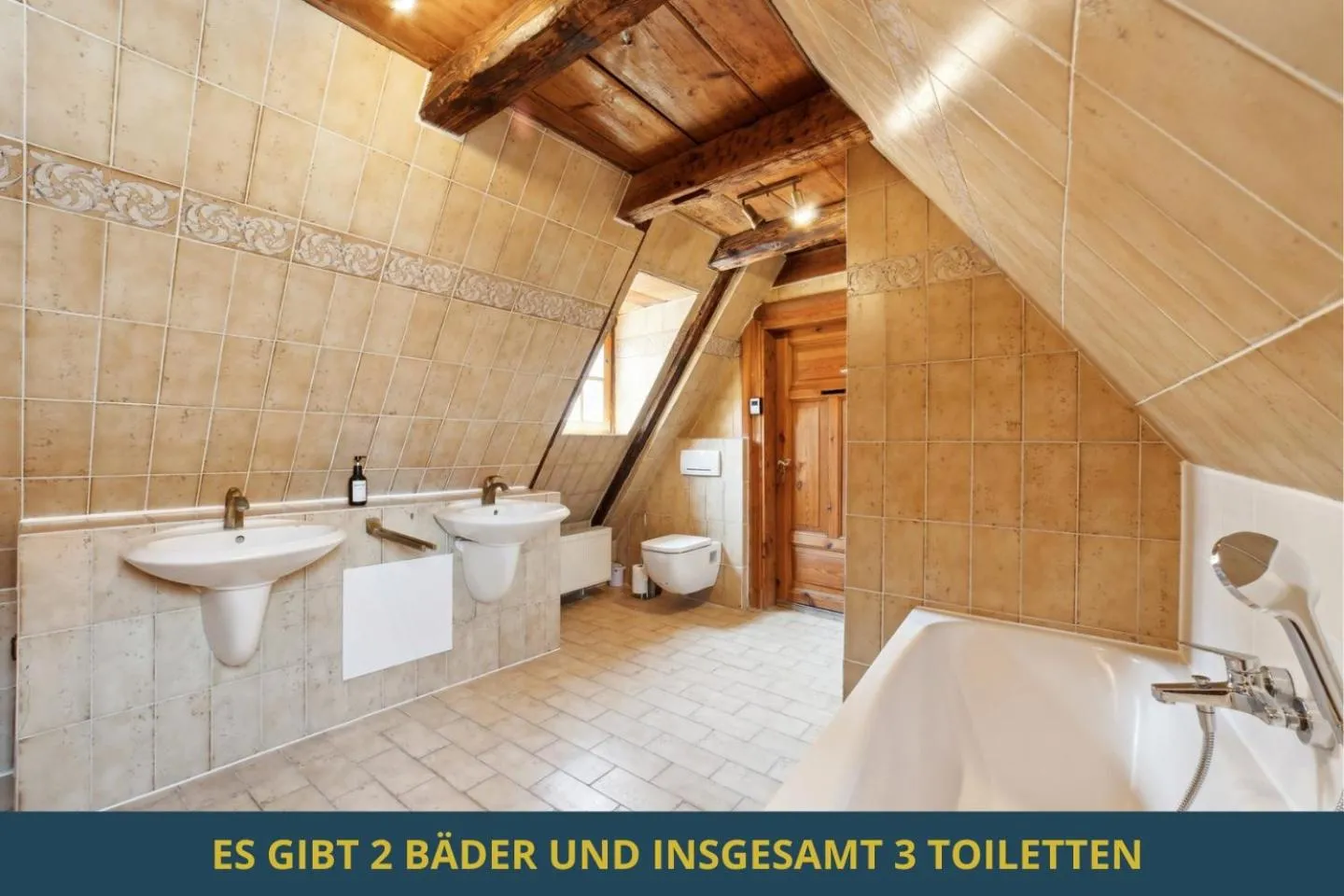 Toilet in SandAPART34 - 4 tolle FeWos von 1-9 Pers mitten in der Altstadt