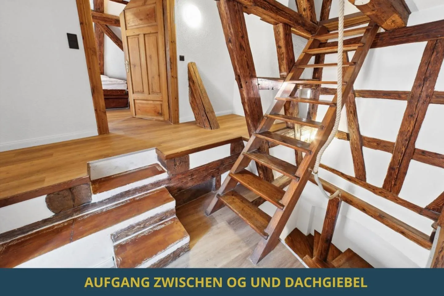 Text overlay in SandAPART34 - 4 tolle FeWos von 1-9 Pers mitten in der Altstadt