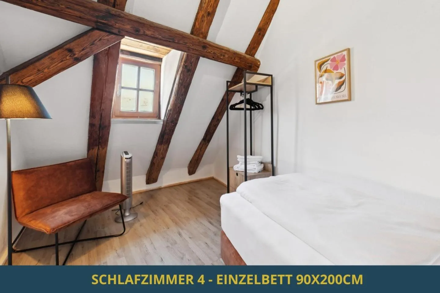 Bed in SandAPART34 - 4 tolle FeWos von 1-9 Pers mitten in der Altstadt