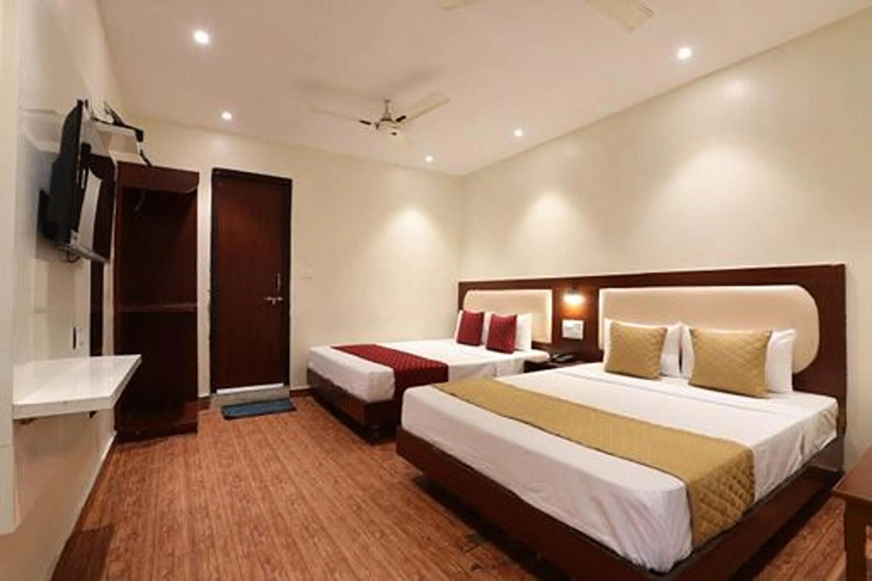 Photo of the whole room in Hotel Amrit Near Old Delhi Railway Station
