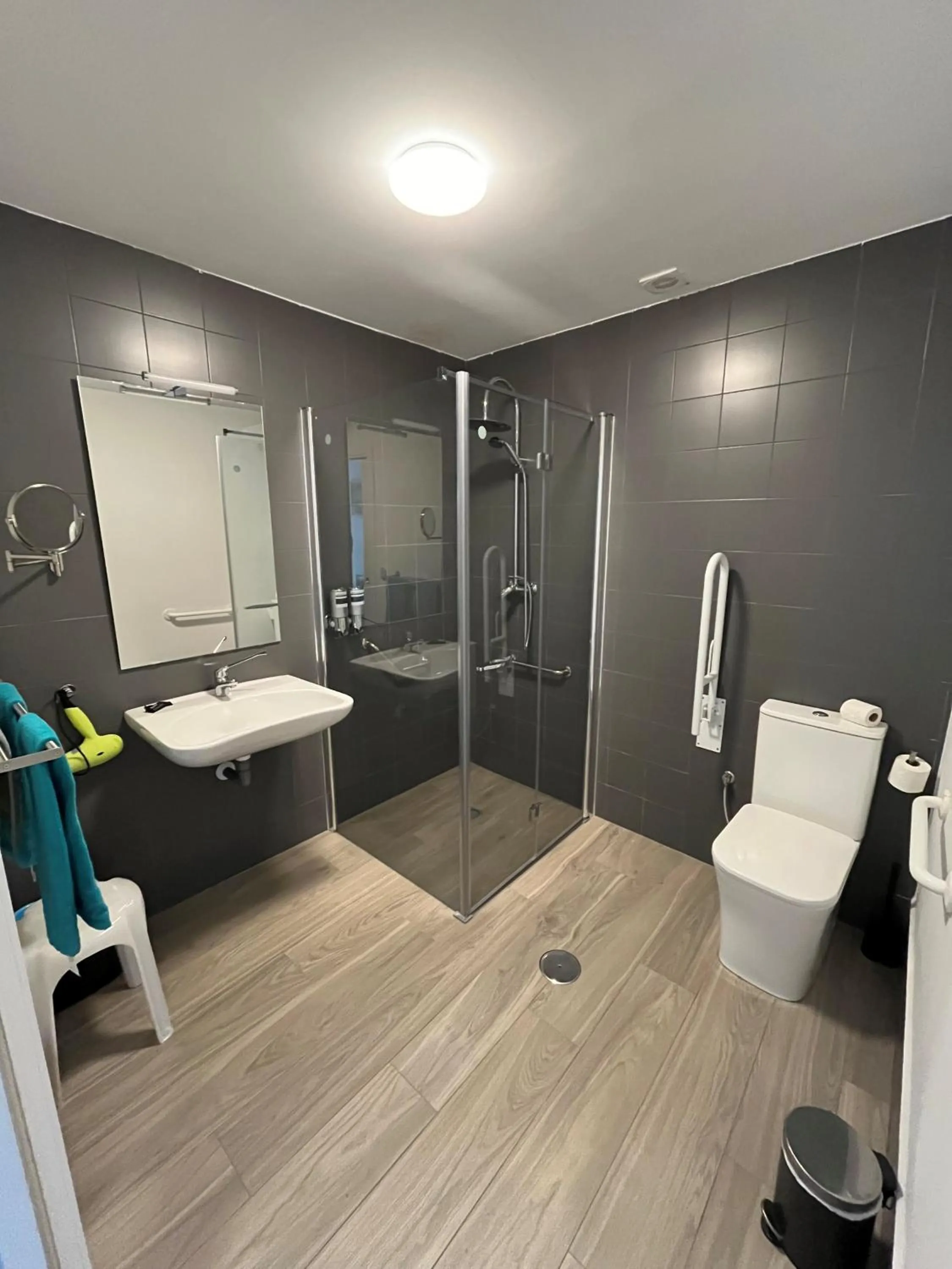 Bathroom in APARTAMENTOS MAPAMUNDI