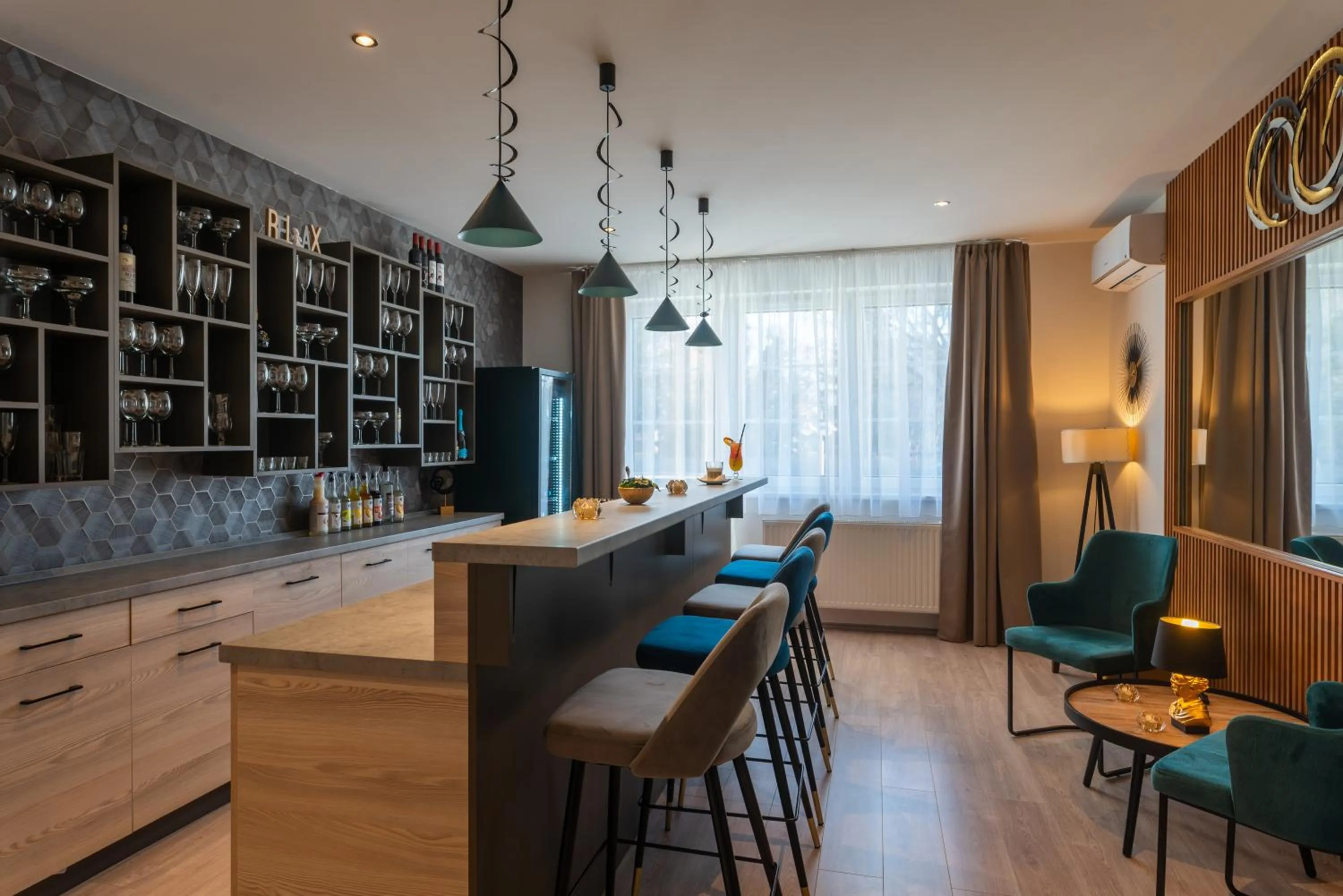 Lounge or bar in Holdvirág Hotel