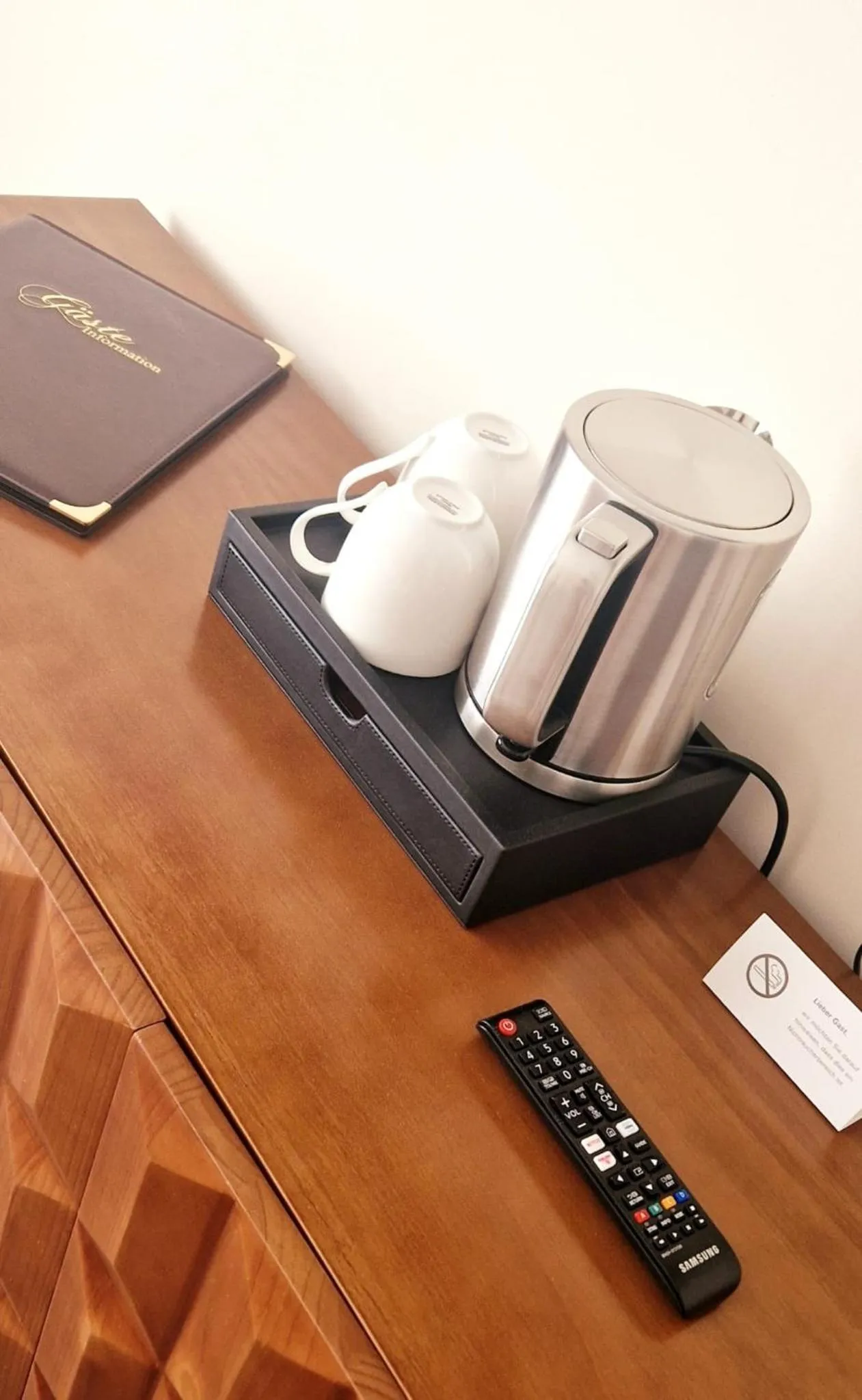 Coffee/tea facilities in Hotel Rhin Inn