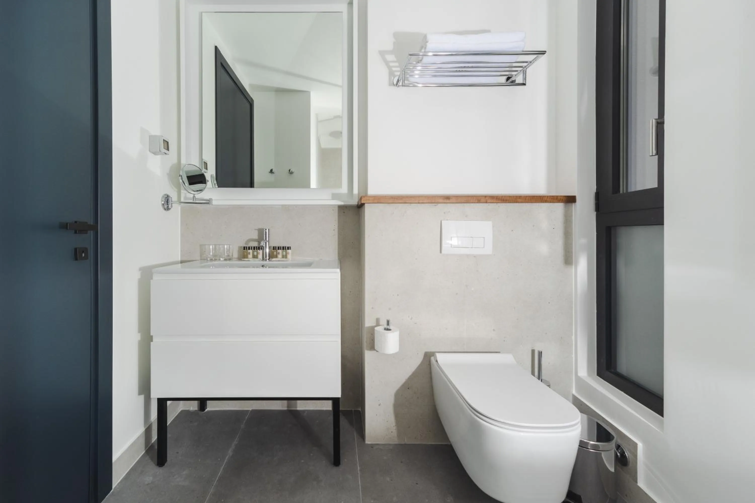 Bathroom in Boutique Hotel Shell