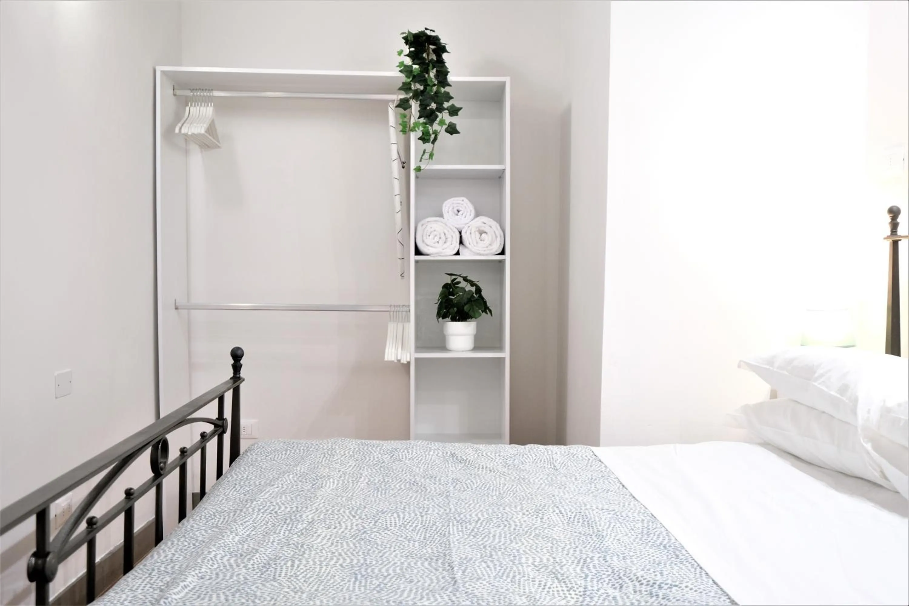 Bed in Wine Apartments Florence Ribolla