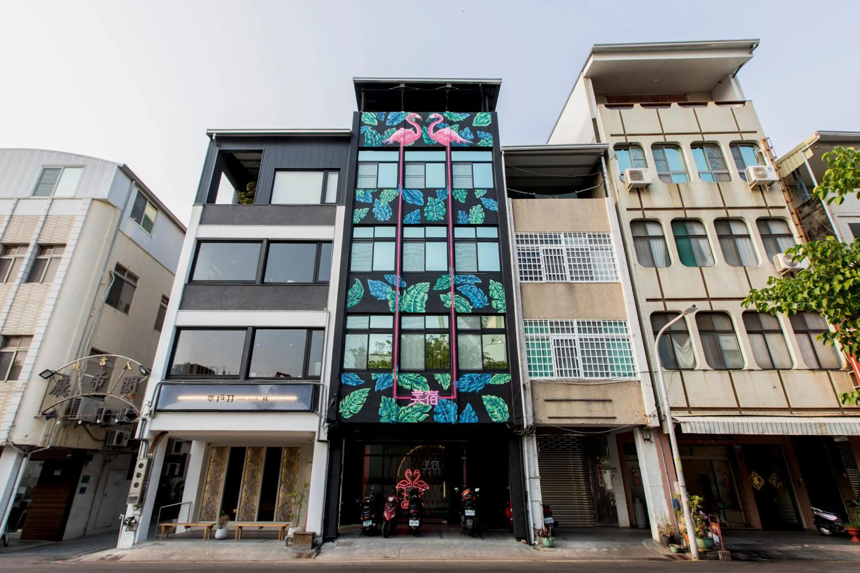 Property building in ART BnB