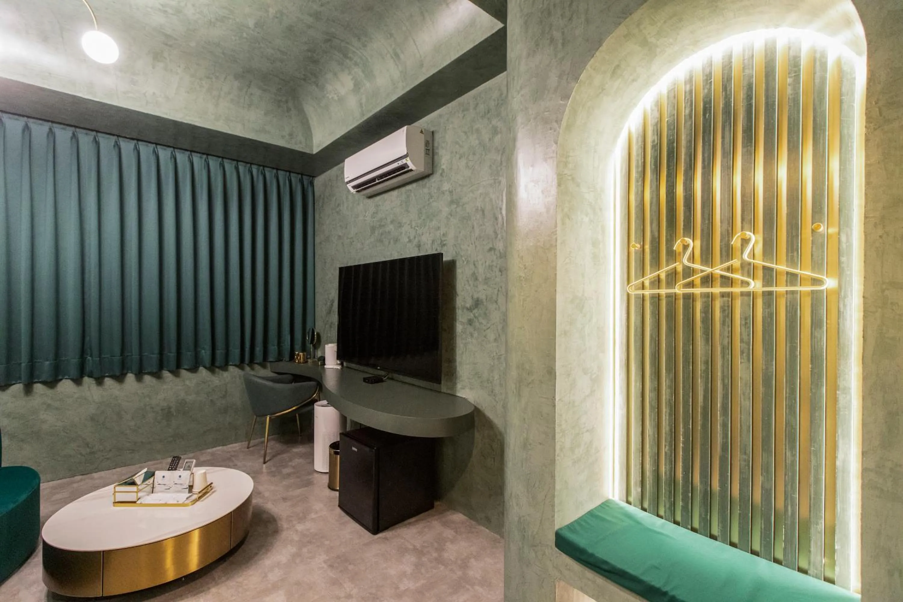 TV and multimedia in ART BnB