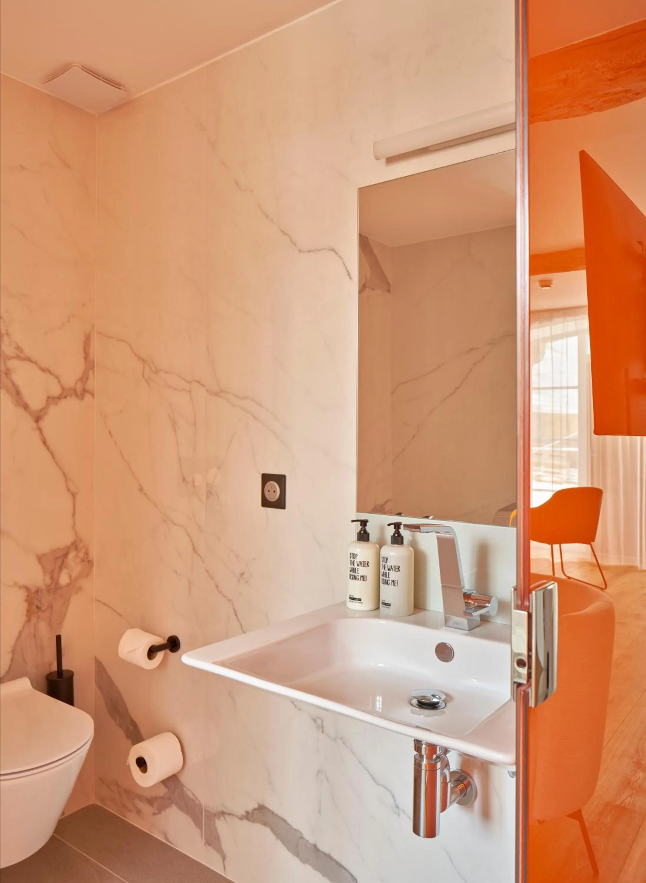 Bathroom in Hotel Le Chevalier Bleu