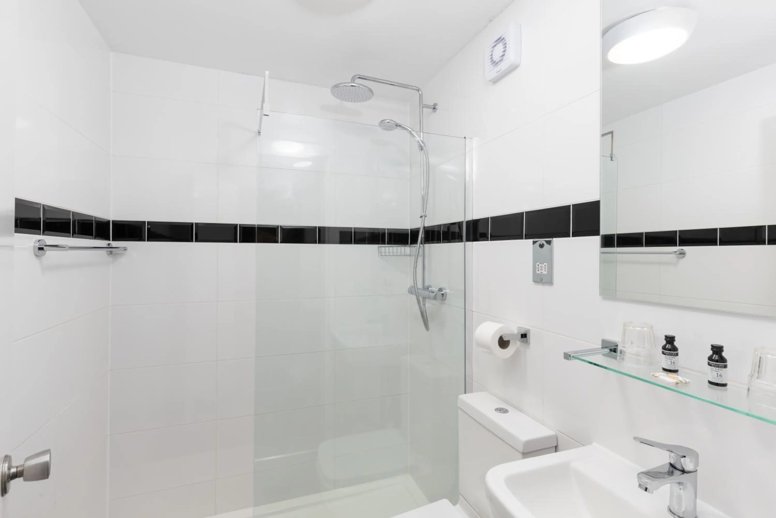 Bathroom in Dunollie Hotel ‘A Bespoke Hotel’