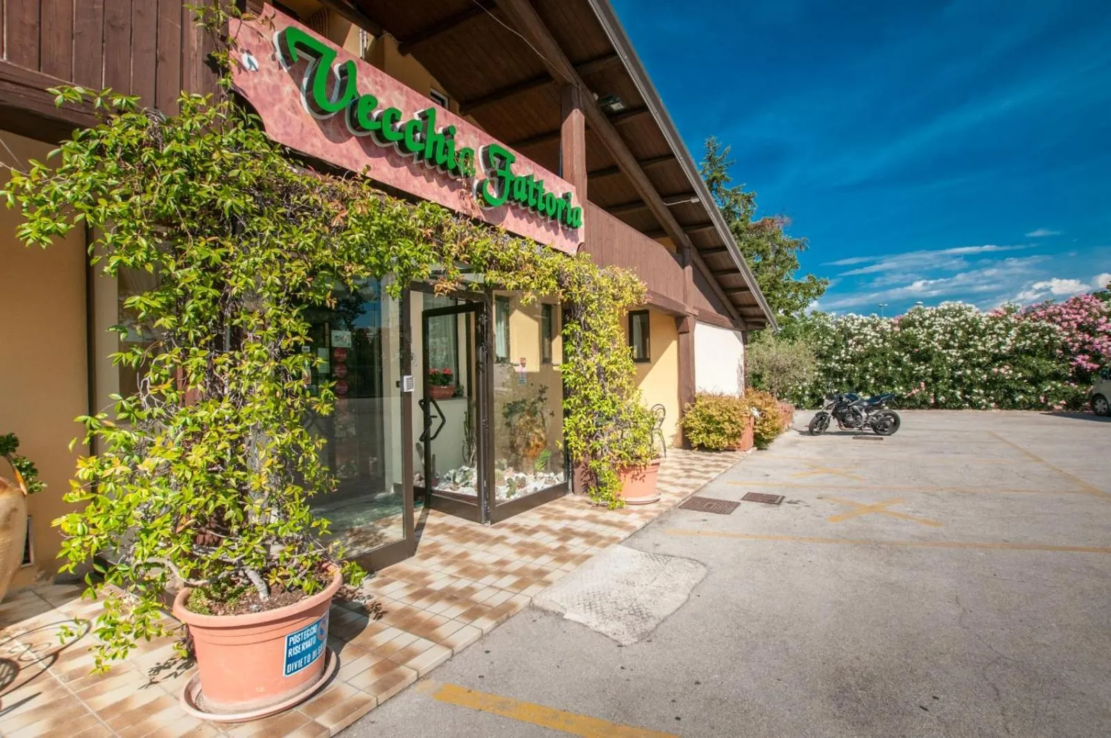 Property Building in Vecchia Fattoria