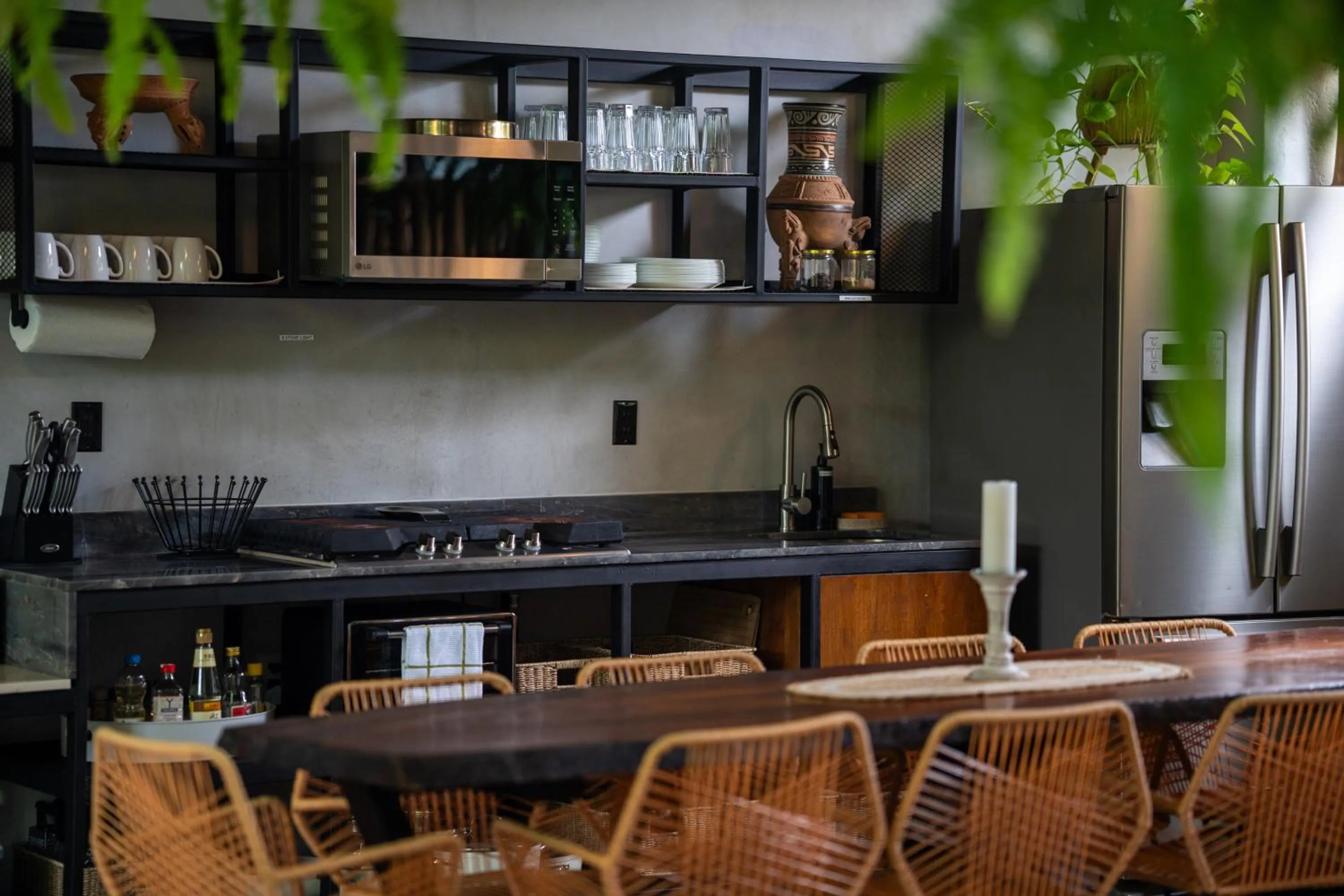 Kitchen or kitchenette in Suwa Villa Arenal