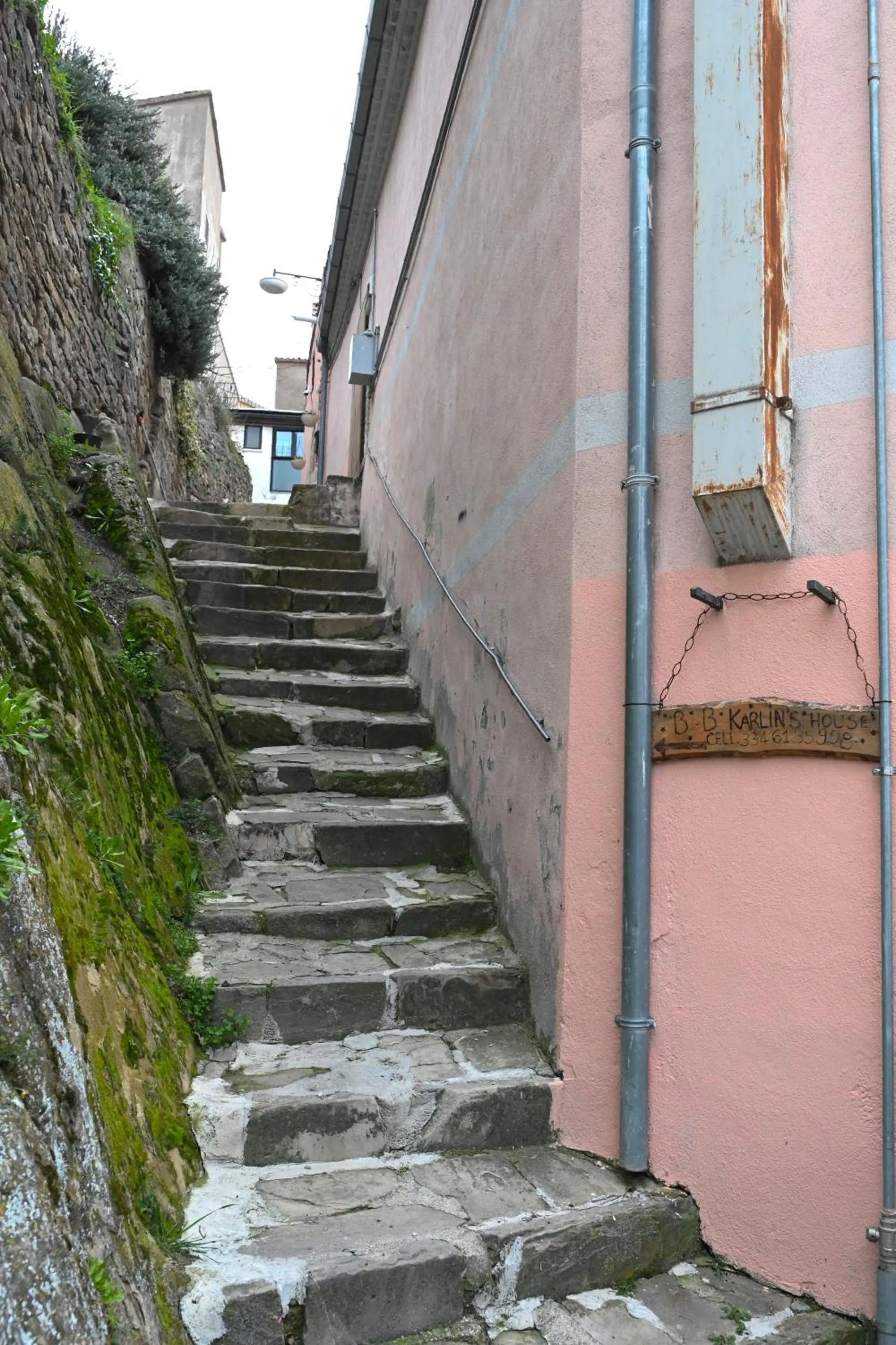 Street view in Karlin's house Anzi - albergo diffuso