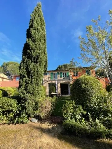 Les Restanques Maison de la pinède 2 chambres