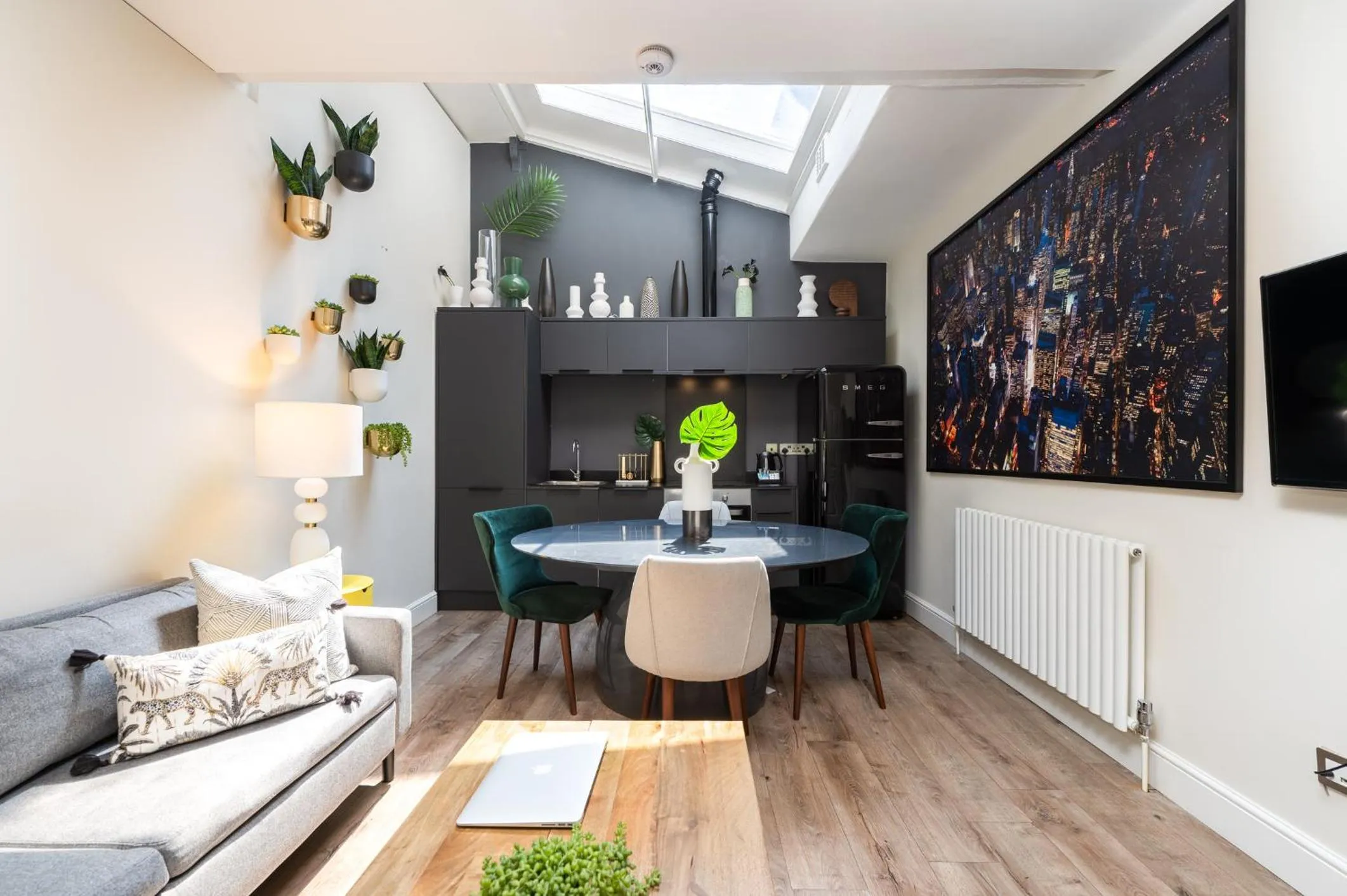 TV and multimedia in Paddington by CAPITAL