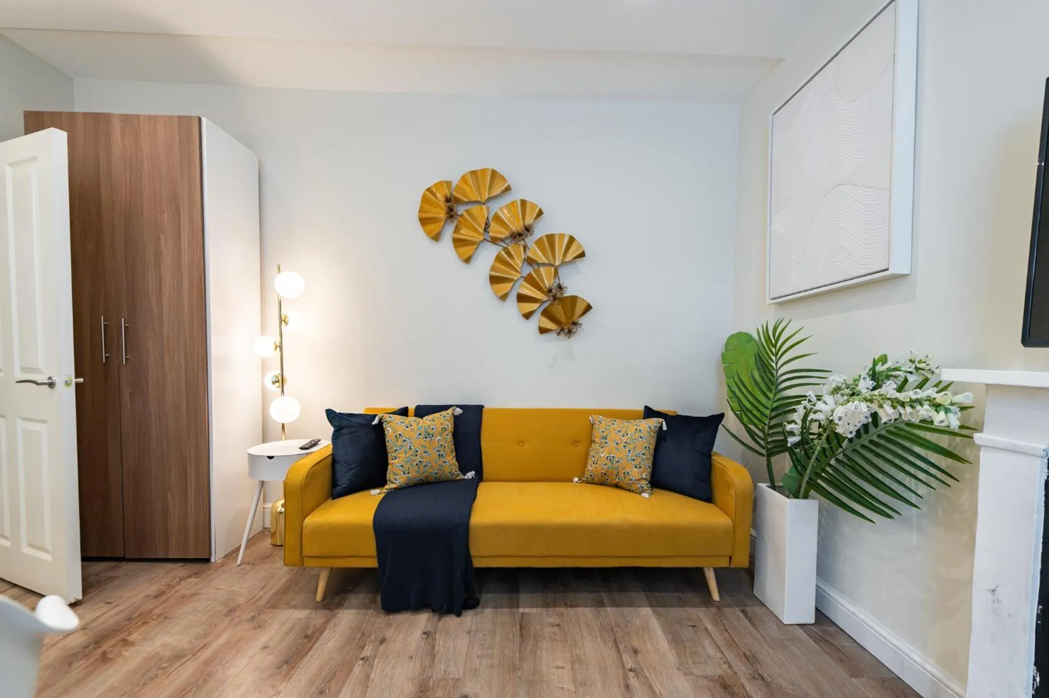 Living room in Paddington by CAPITAL