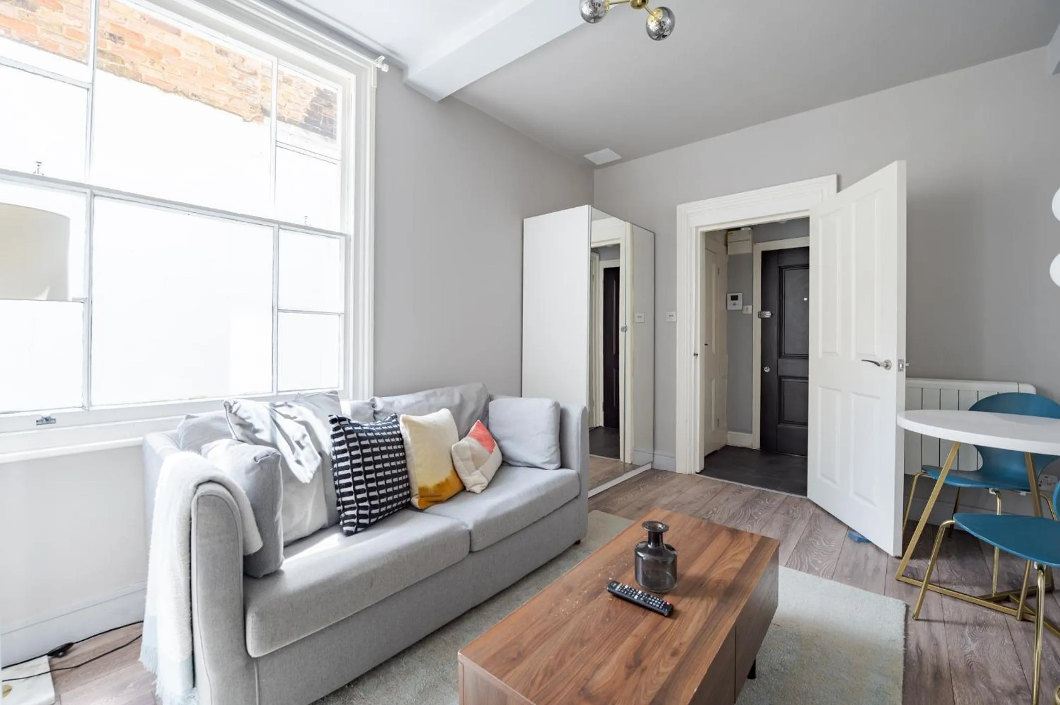 Living room in Paddington by CAPITAL