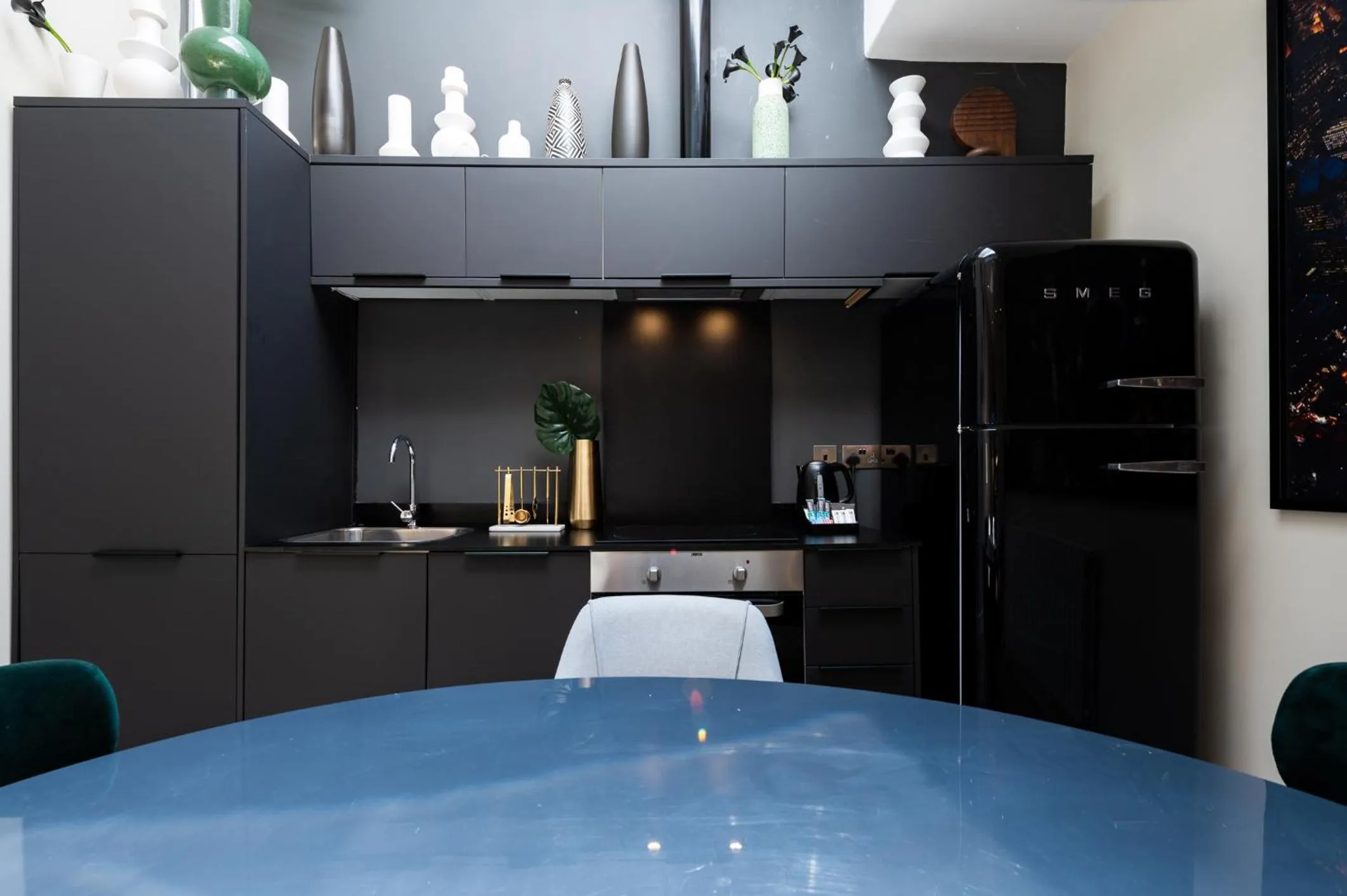 Kitchen or kitchenette in Paddington by CAPITAL
