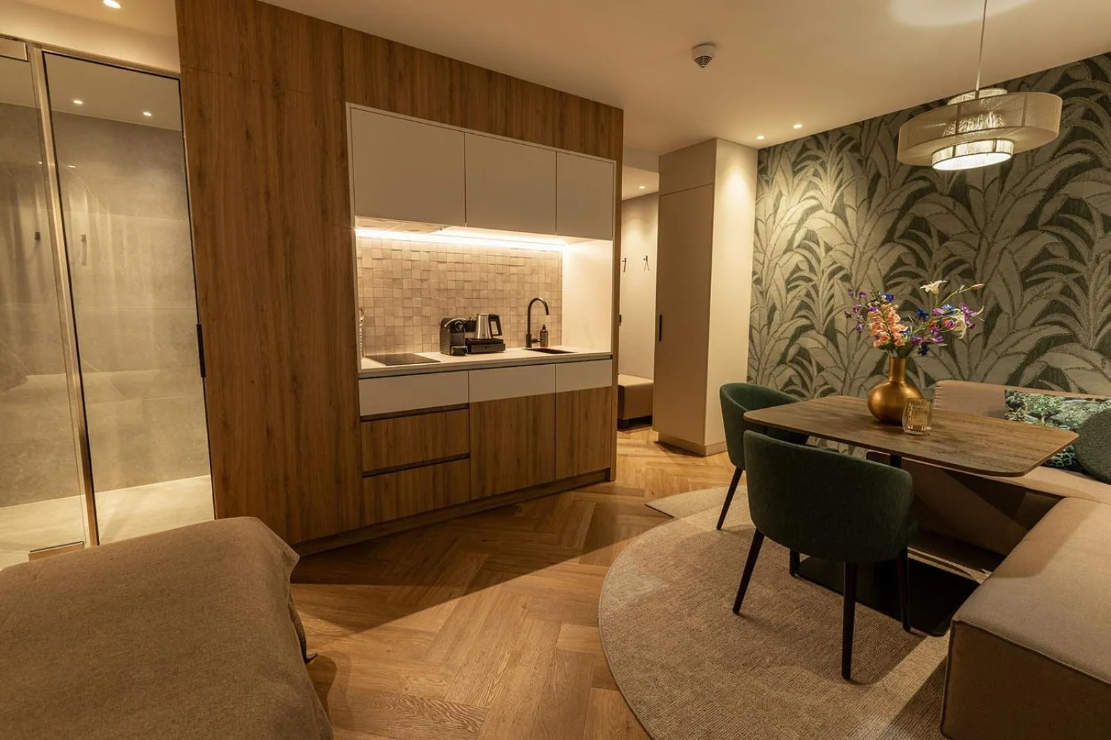 Seating area in Hotel Restaurant De Zwaan