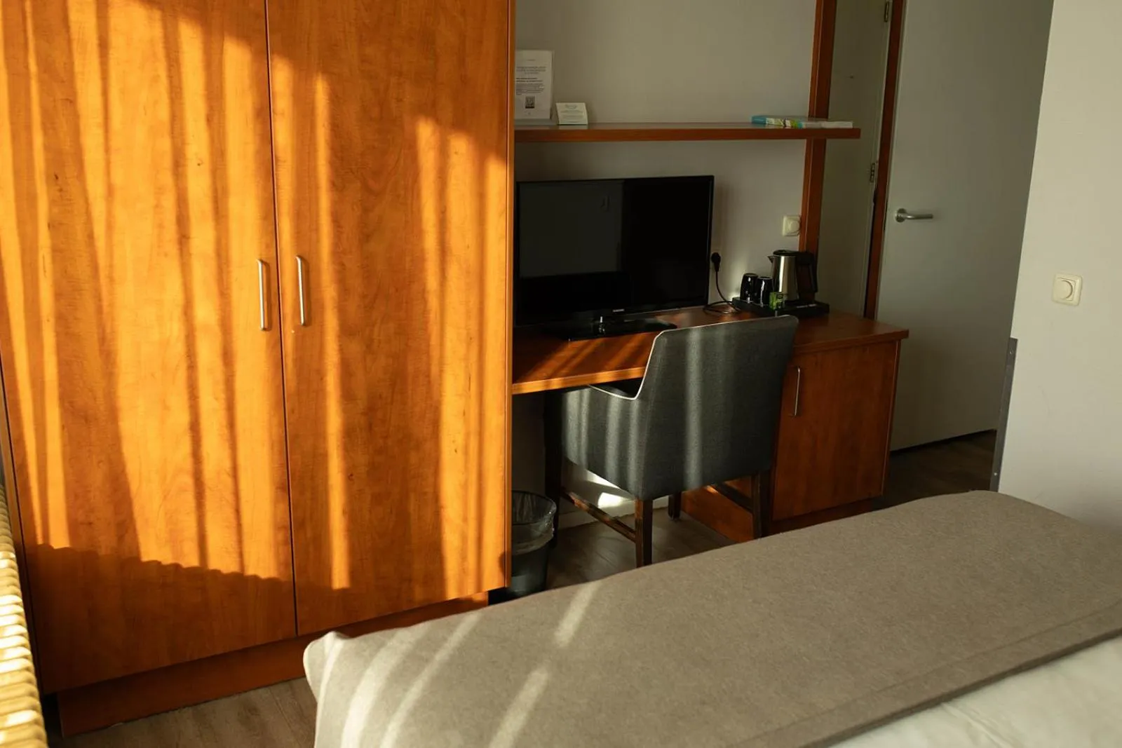 Bedroom, Bed in Hotel Restaurant De Zwaan