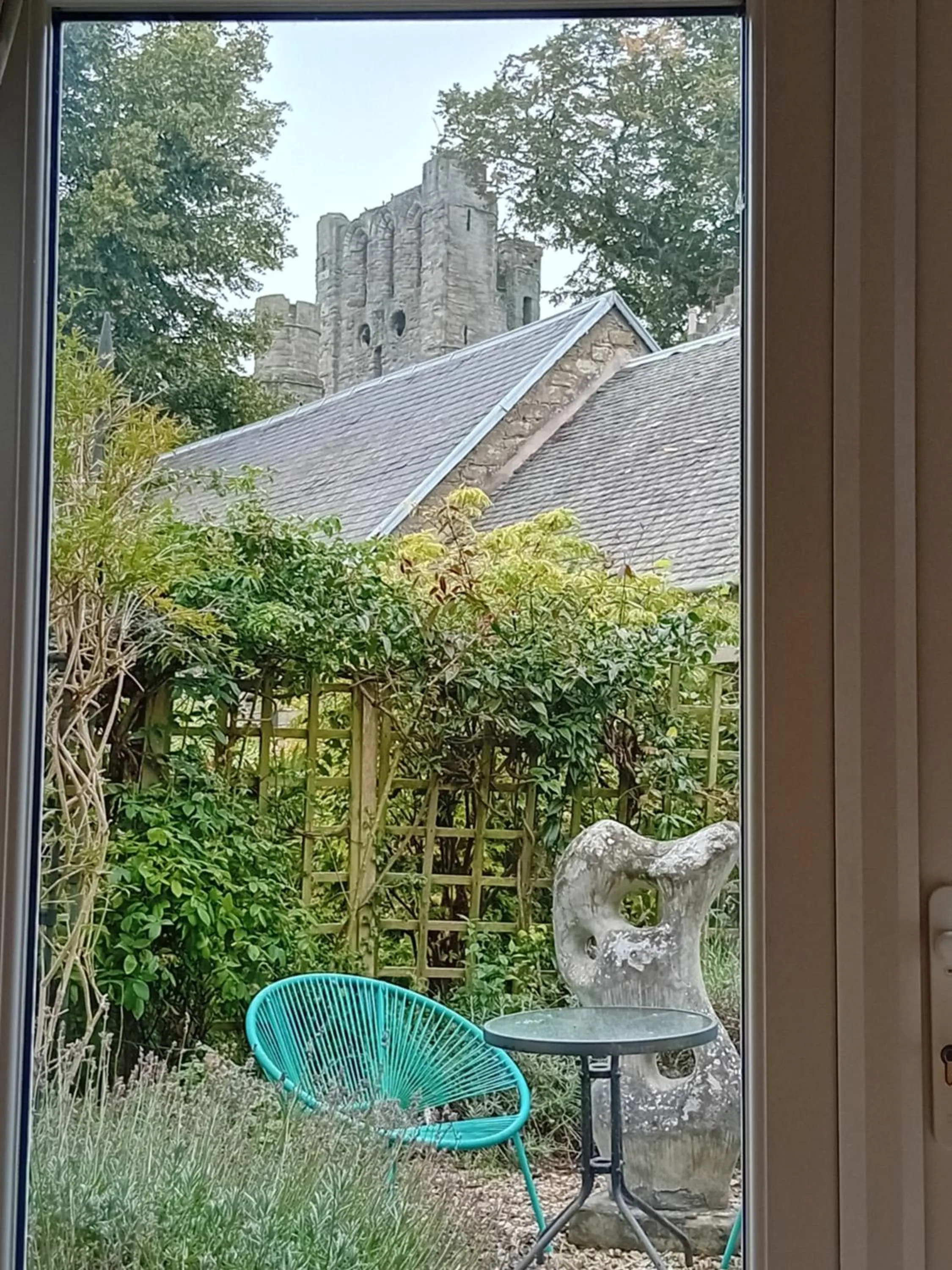 Garden view in Abbeyside Cottage