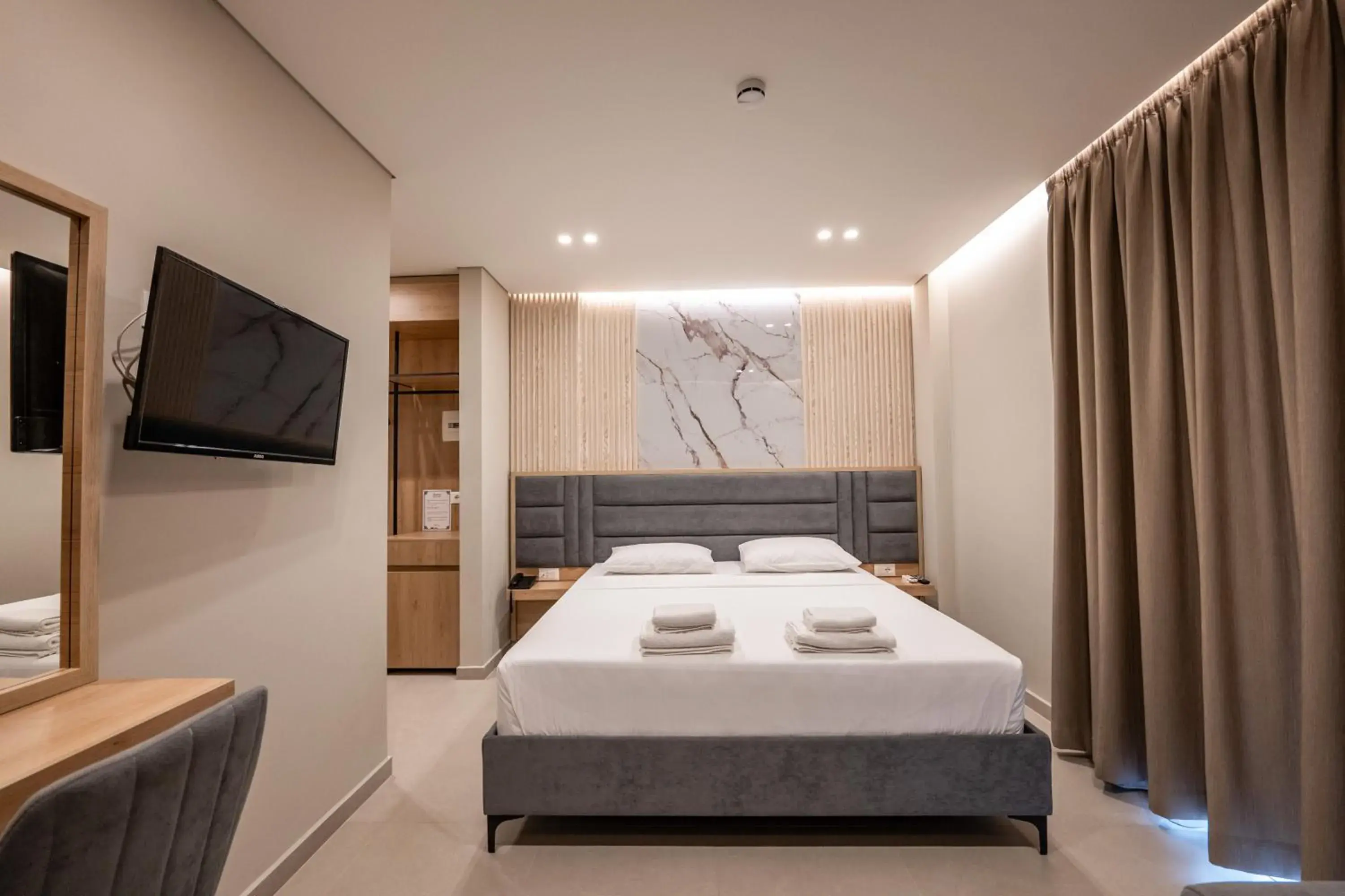 Triple Room with Sea View in Koko Hotel Triple Room with Sea View in Koko Hotel