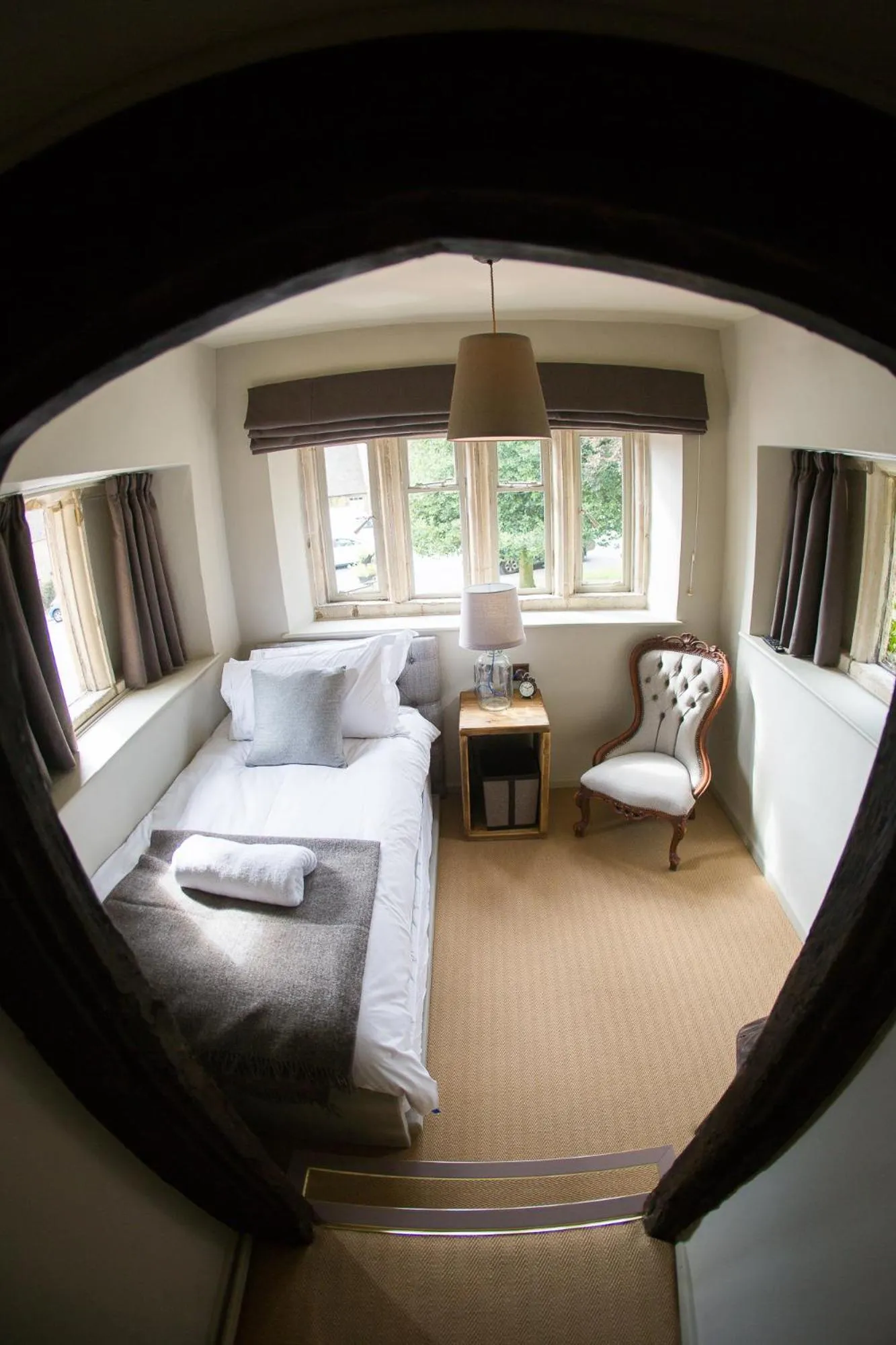 Bedroom, Bed in The Porch House