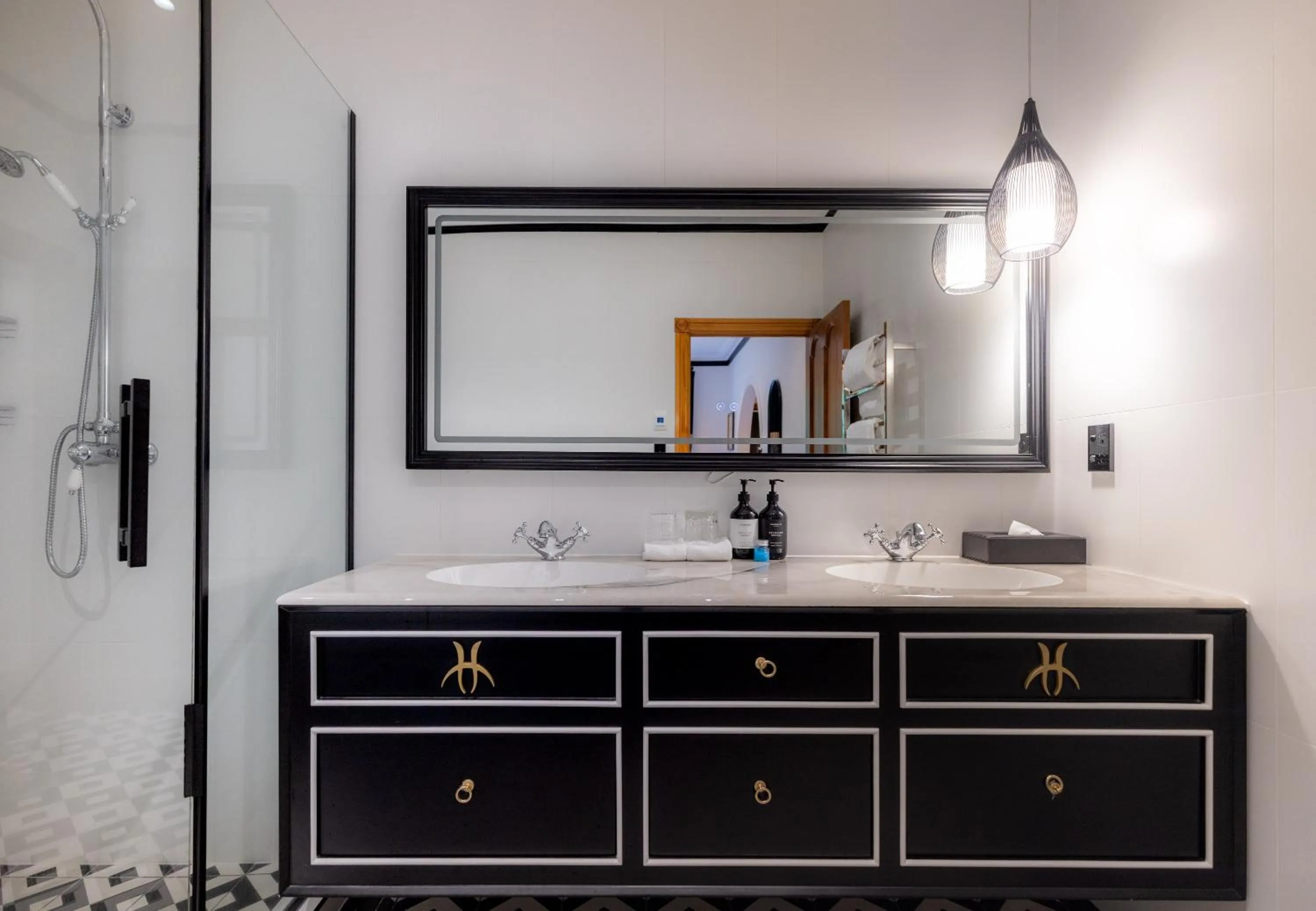 Bathroom in Hana Lodge