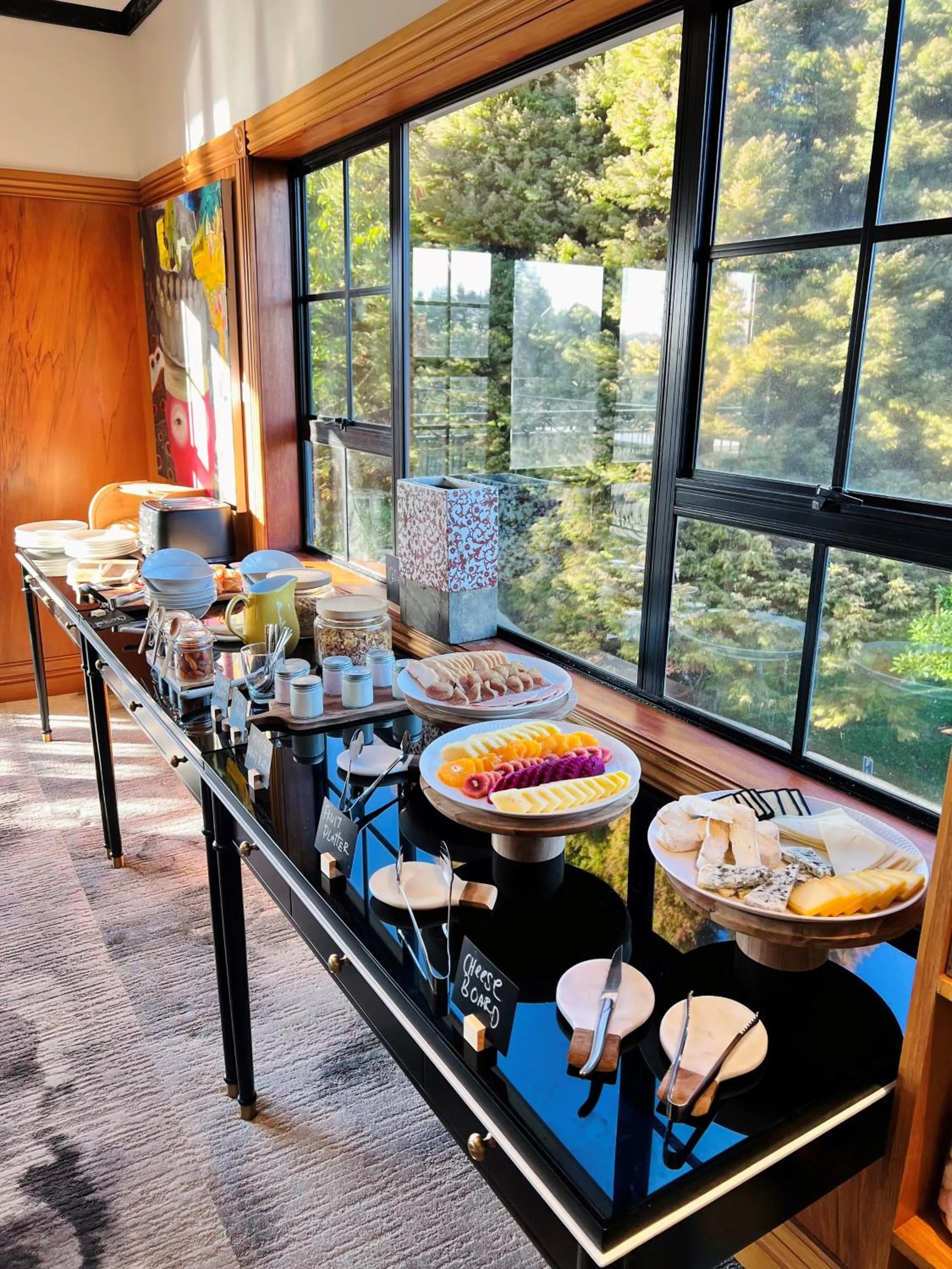 Breakfast in Hana Lodge