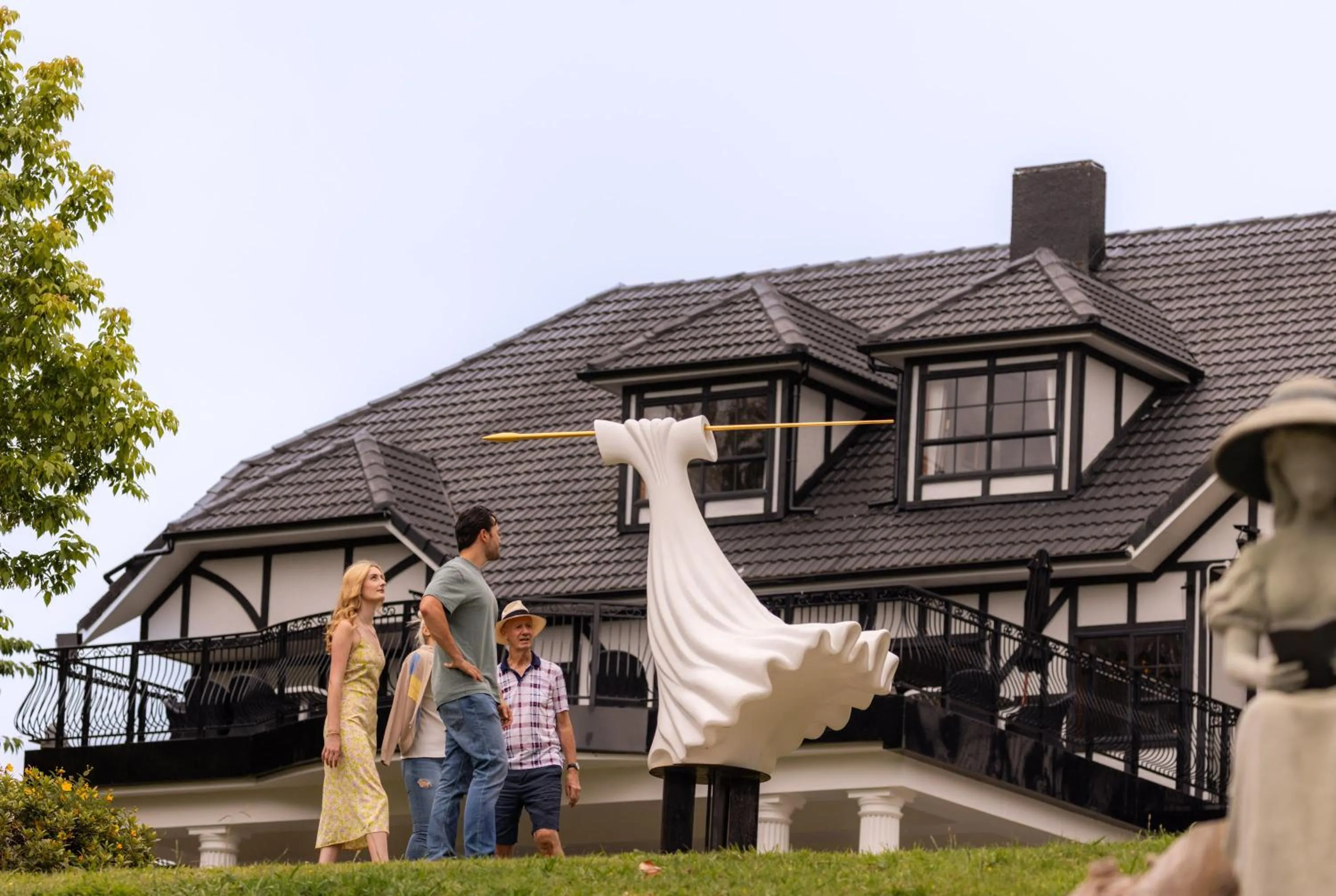 Summer in Hana Lodge