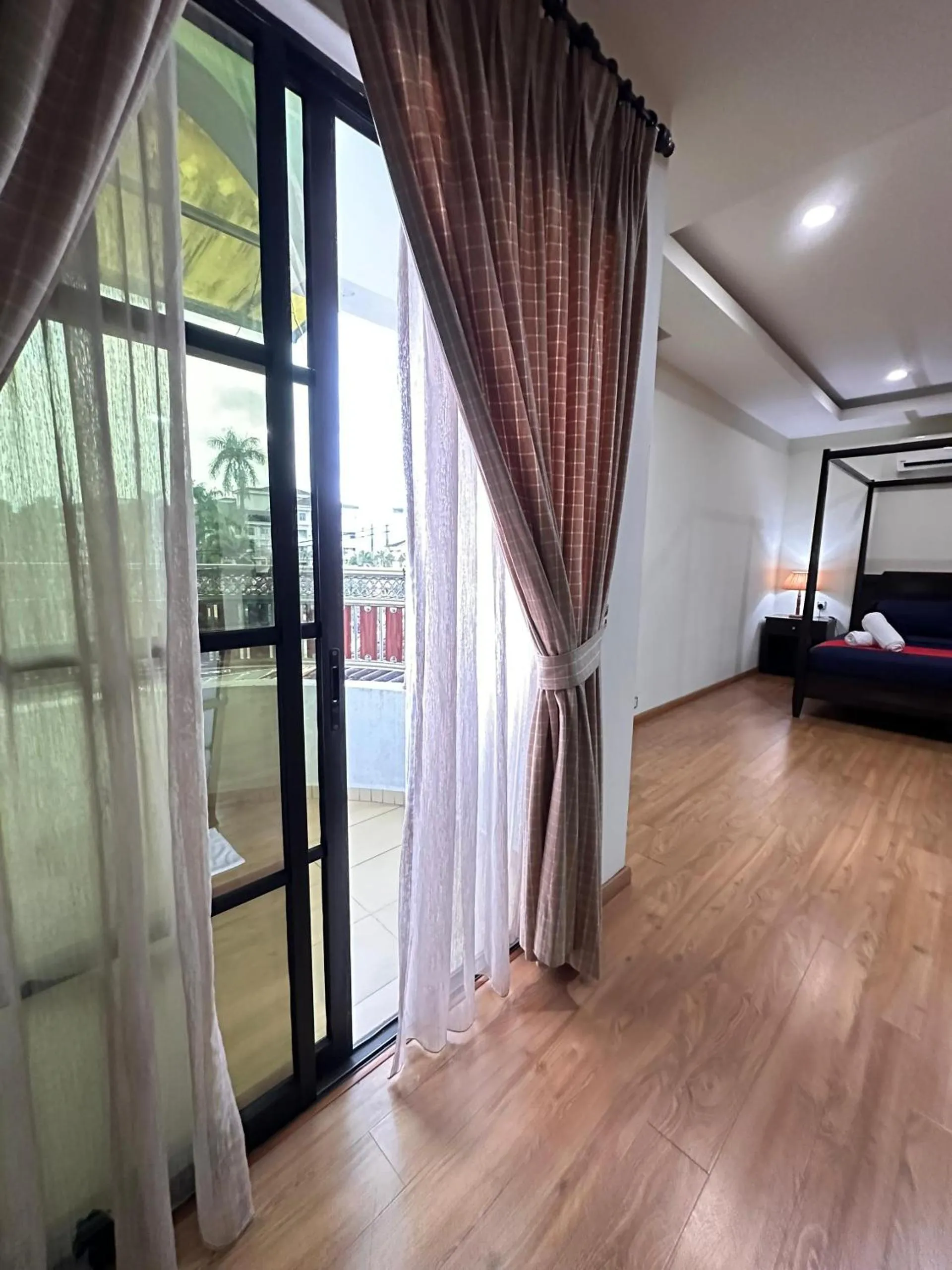 Balcony/Terrace in Maxwell inn