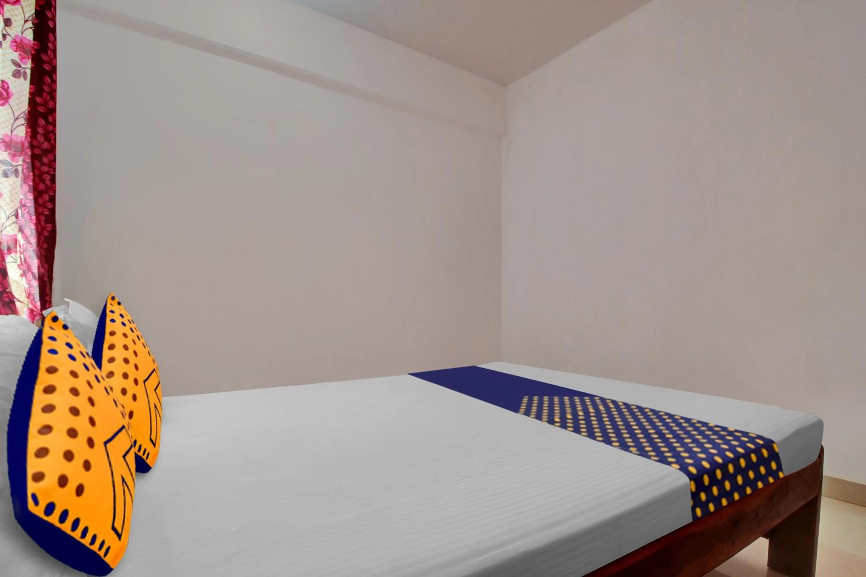 Bedroom, Bed in Hotel O U & I LIVINGS