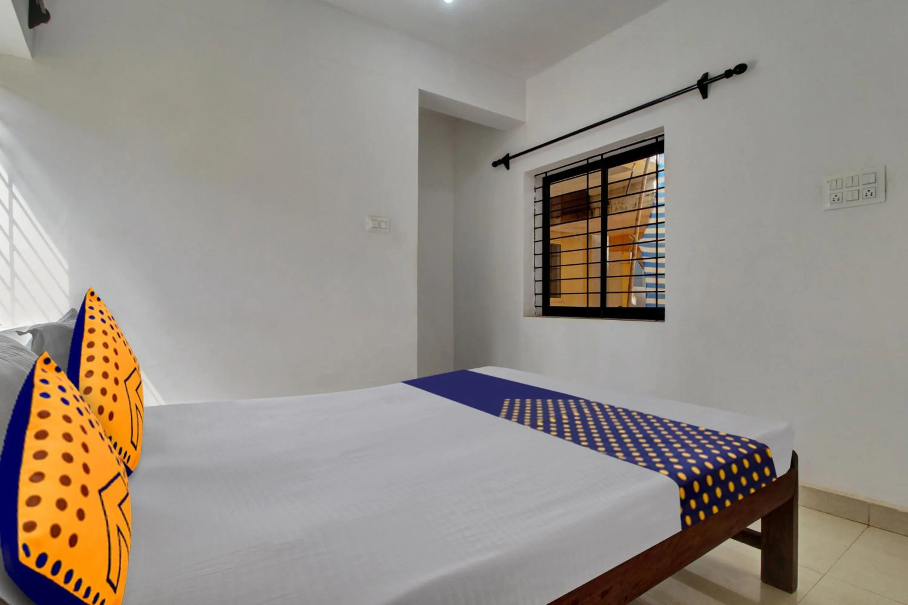 Bedroom, Bed in Hotel O U & I LIVINGS