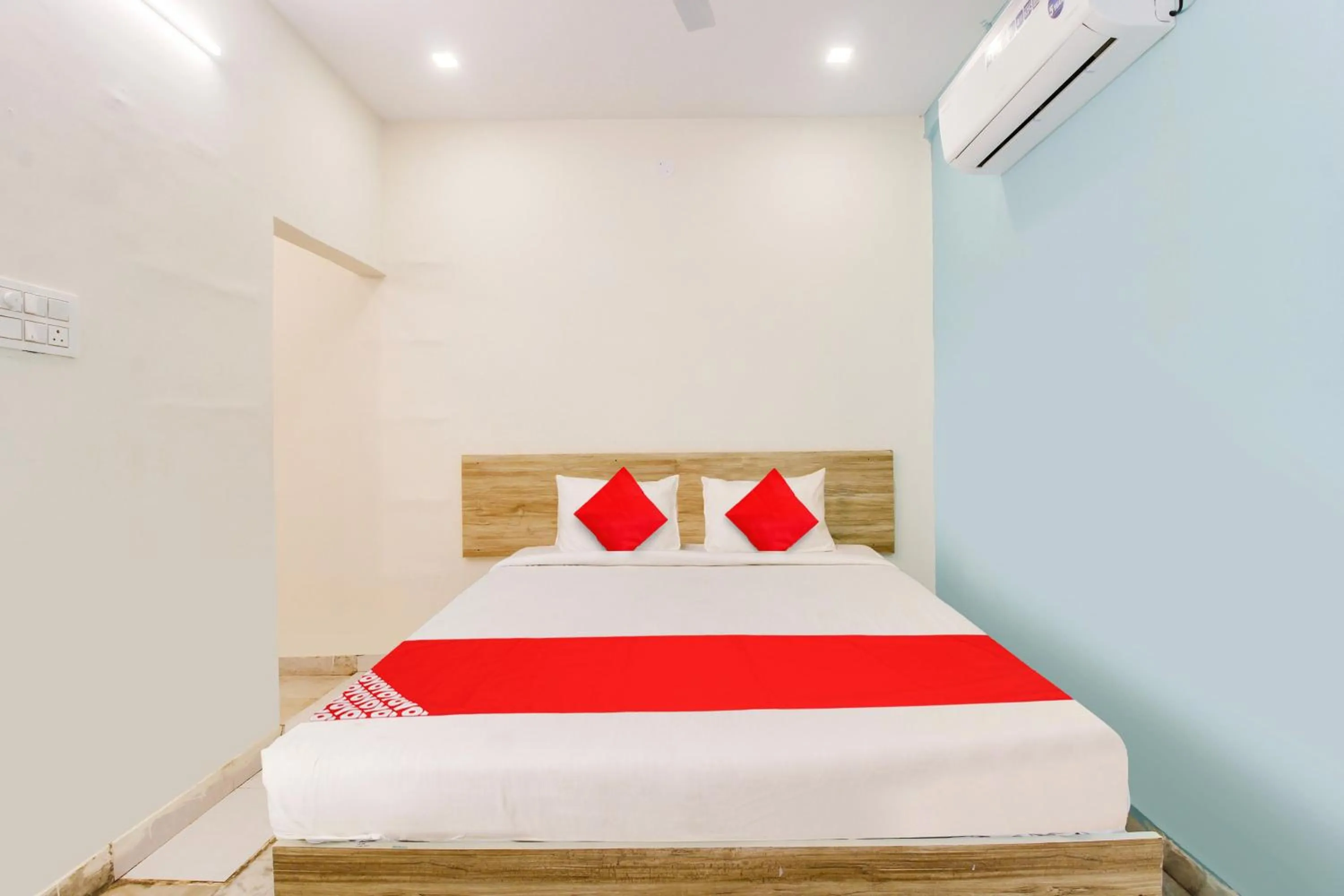 Bedroom in Hotel O R Squre Inn